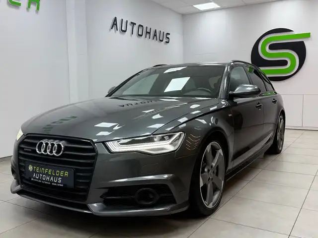 Audi A6 Avant view 3