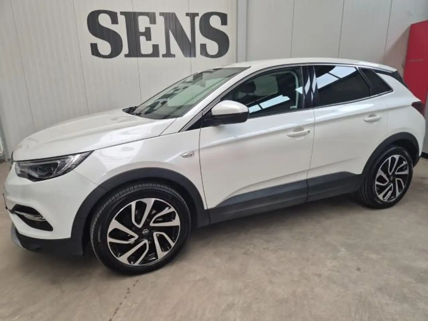 Opel Grandland X 1.2 Turbo INNOVATION " Anhängerkuppl Biały - 1