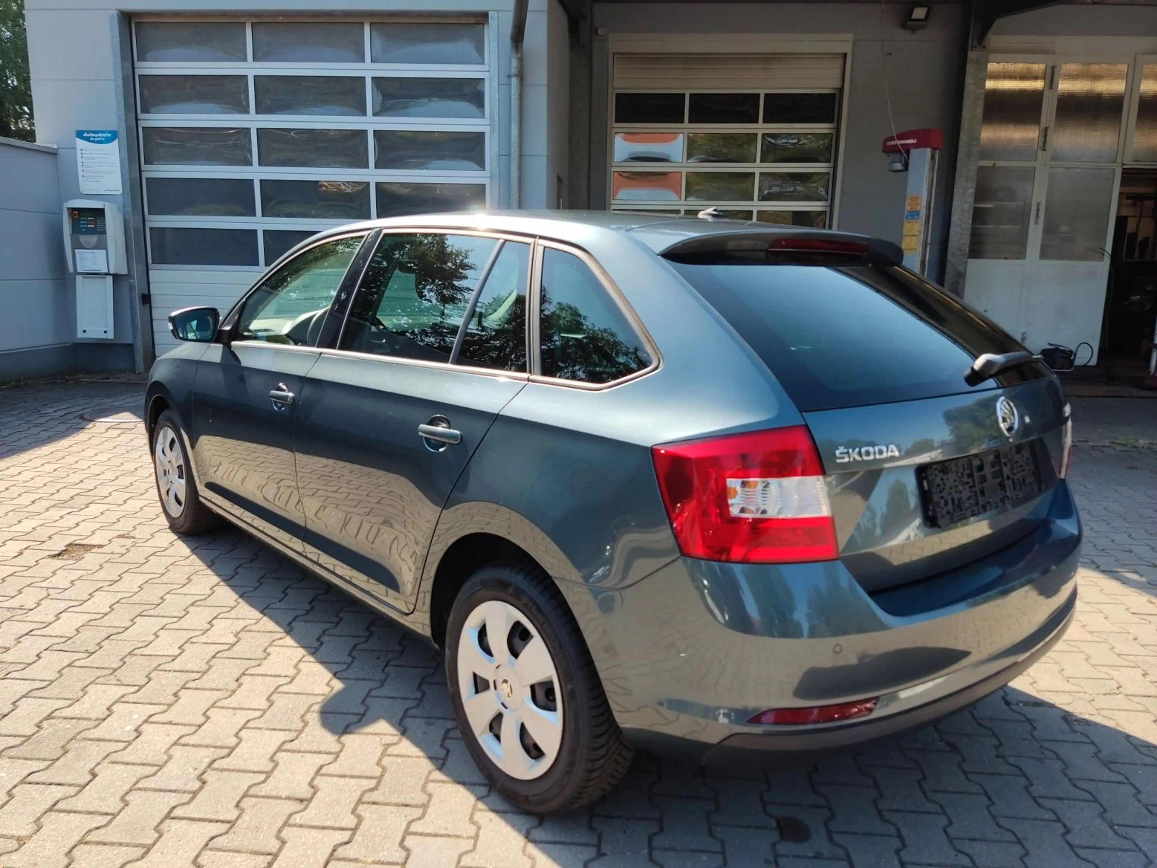 Skoda Rapid/Spaceback 1.2 TSI Ambition Spaceback*SHZ*Klimaautom* — photo 11