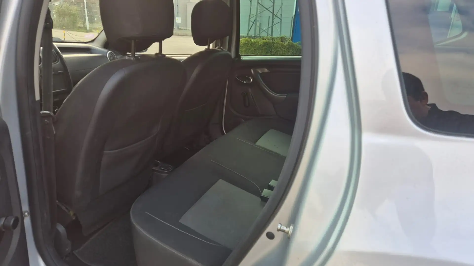 Dacia Duster Duster 1.2 TCe 4x2 Anniversary 2 Argent - 2