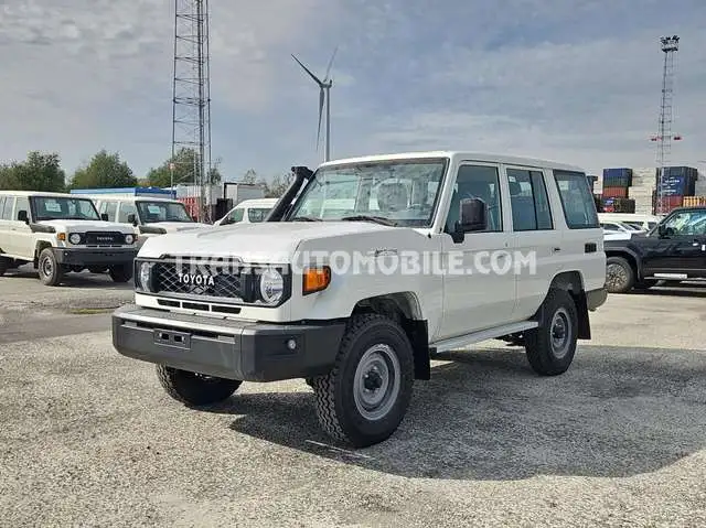 Toyota Land Cruiser Station Wagon HZJ 76 4.2L DIESEL POWER  NEW MODEL - EXPORT OUT EU TROPICAL VERSION