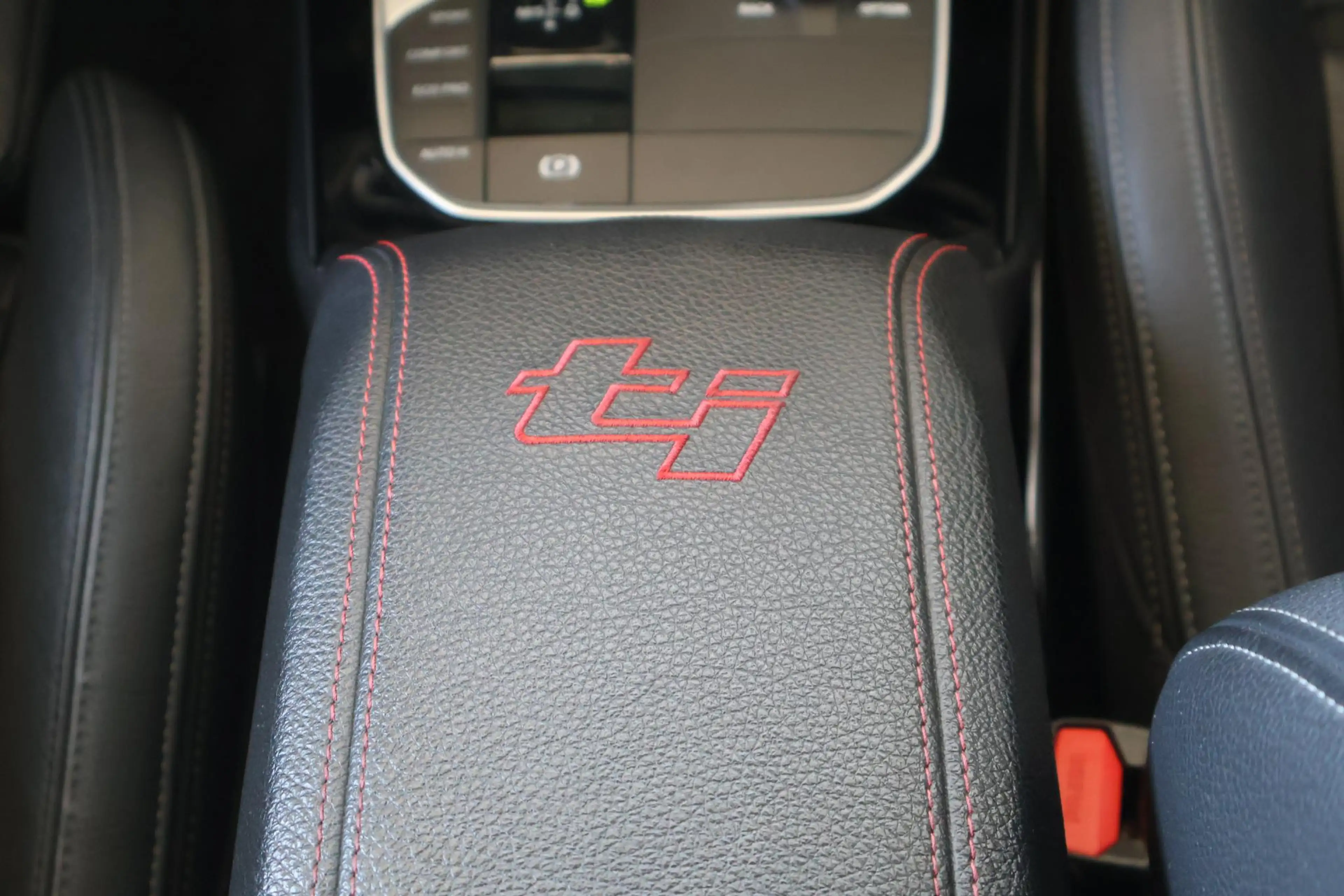 BMW 128 1-serie 128ti High Executive Edition | M Sport | H — photo 14