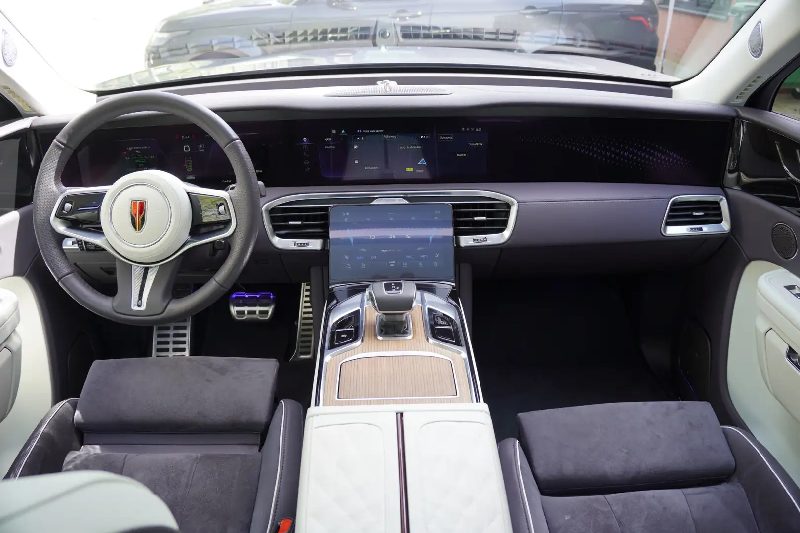 Hongqi E-HS9 Executive Limited 99 kWh / Fabrieksgarantie tot 20 Grau - 2