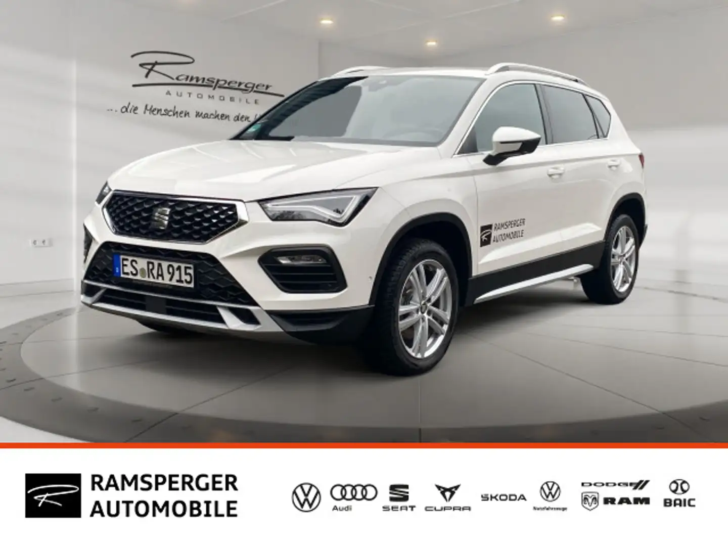 SEAT Ateca 1.5 TSI DSG Xperience AHK ACC LED Navi PDC Weiß - 1