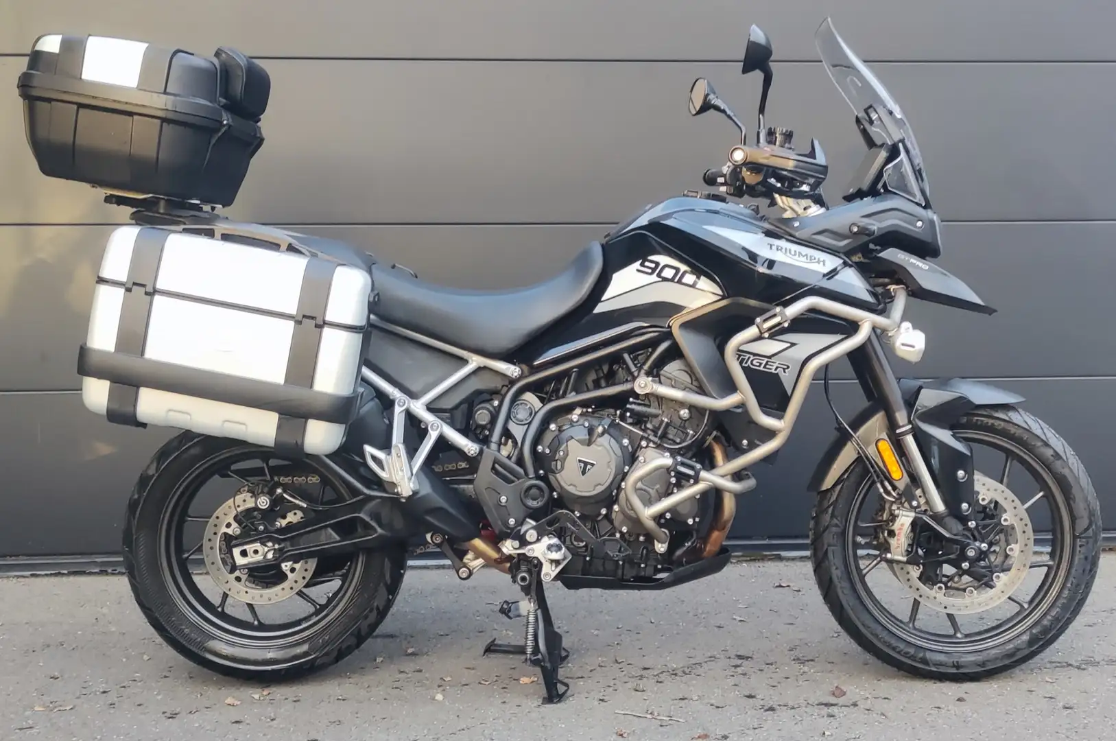 Triumph Tiger 900 Noir - 2