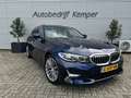 BMW 320 3-serie 320i High Executive Edition *INDIVIDUAL* I Blauw - thumbnail 3