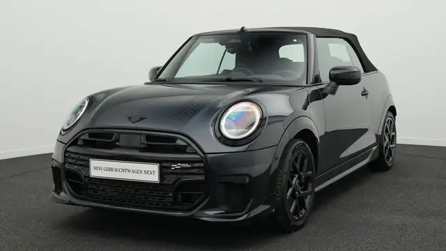 MINI Cooper C Cabrio John Cooper Works Trim