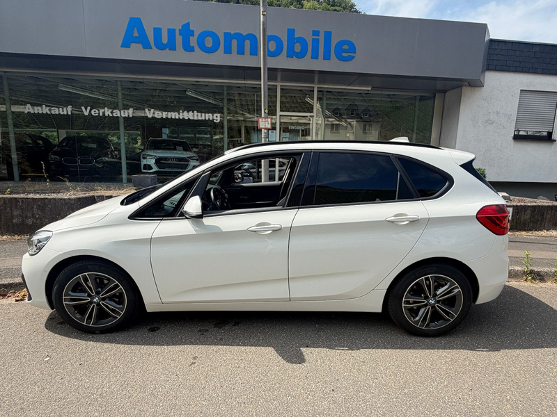 BMW 218 i Active Tourer Sport Line Automatik Leder — photo 4