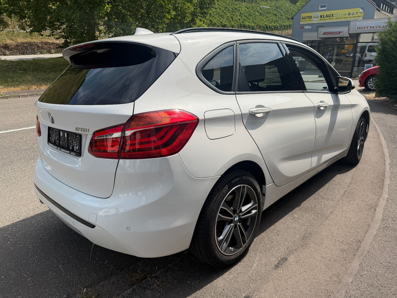 BMW 218 i Active Tourer Sport Line Automatik Leder — photo 7