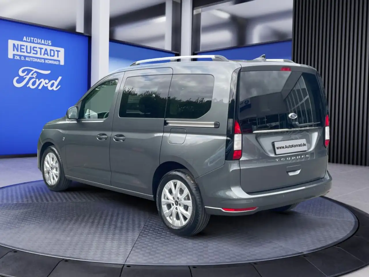 Ford Tourneo Connect 2026