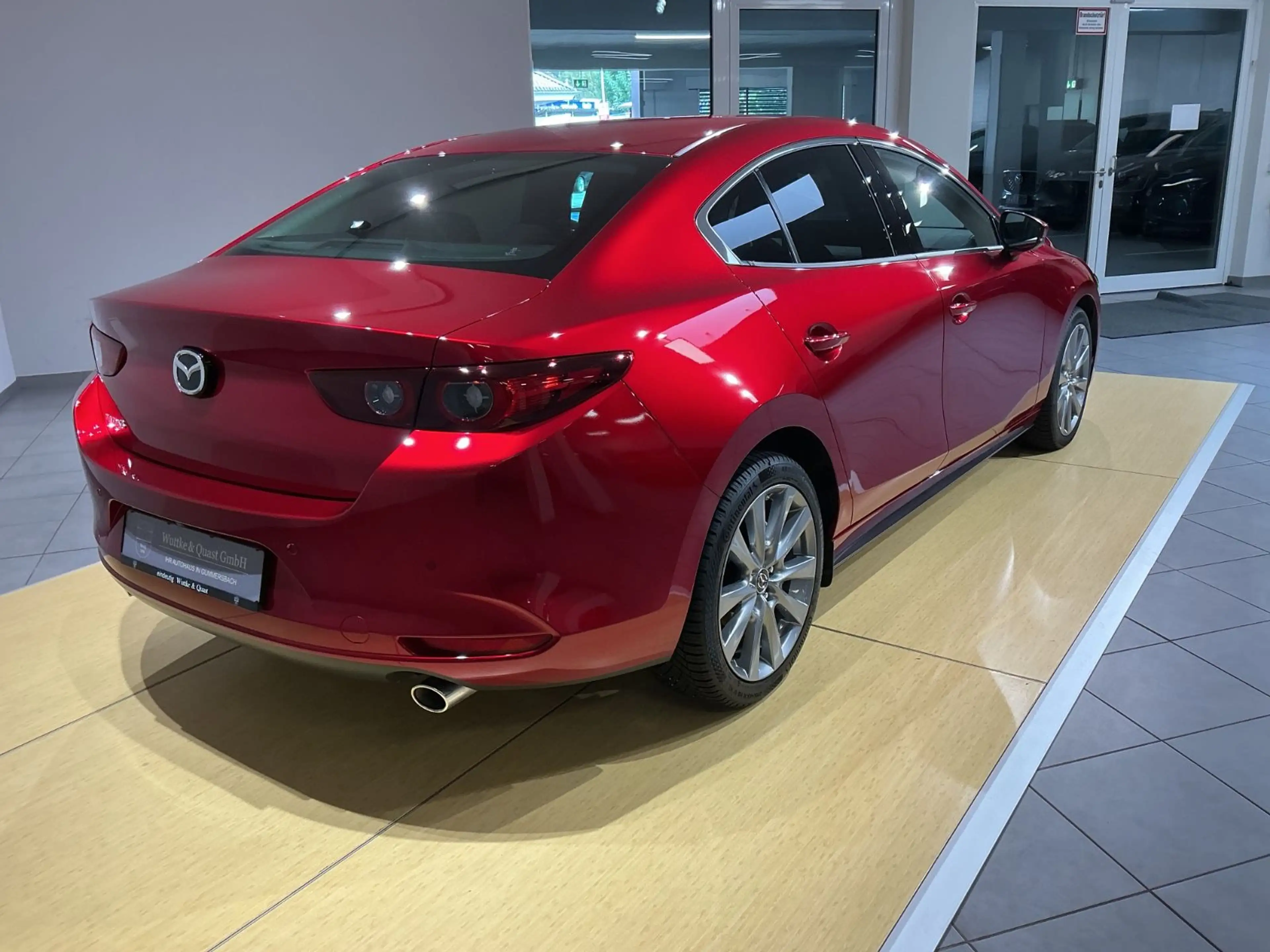 Mazda 3 Lim. 4-trg. Excl.-Line Autom. Allwetterreifen — photo 6