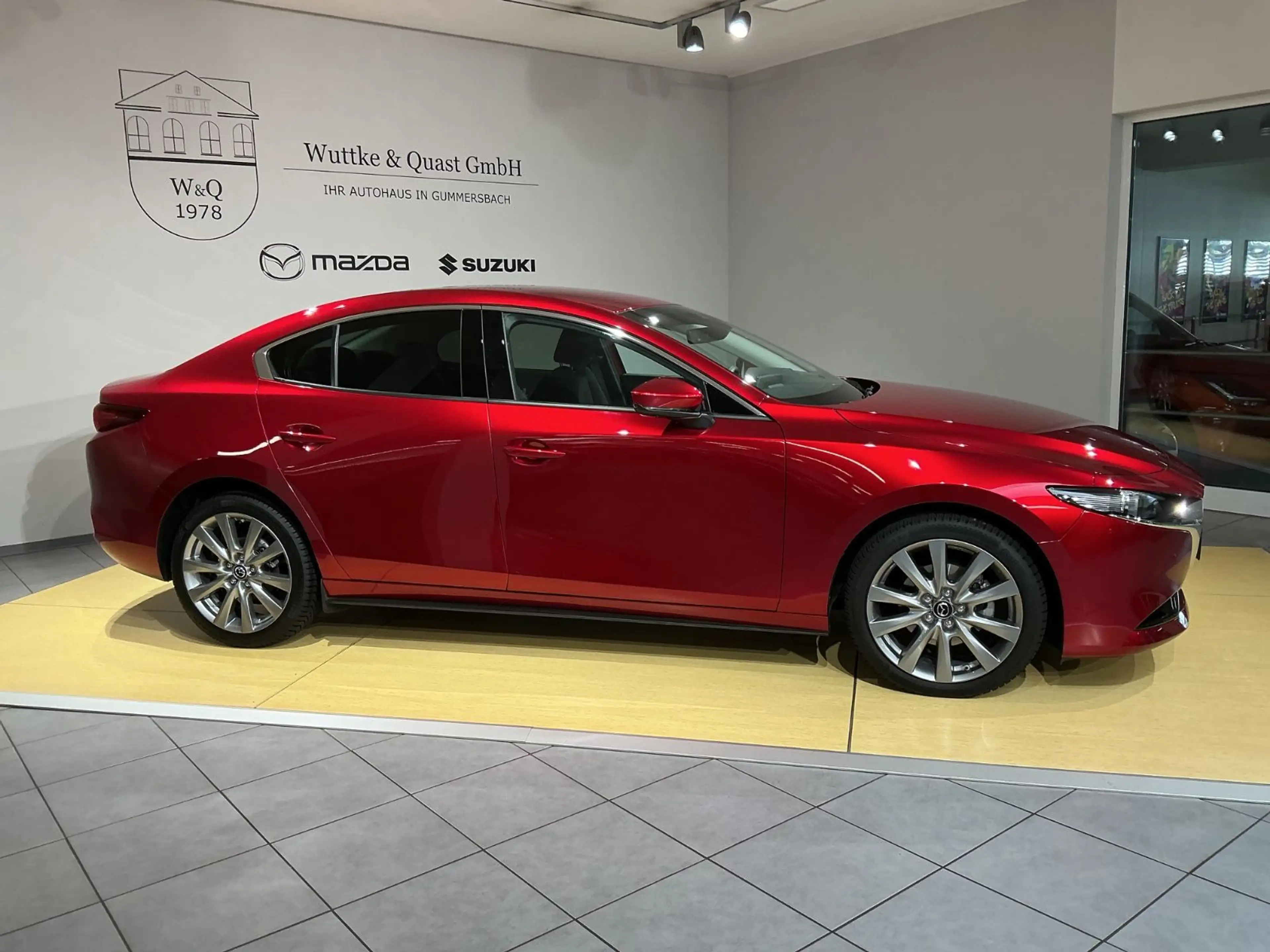 Mazda 3 Lim. 4-trg. Excl.-Line Autom. Allwetterreifen — photo 4