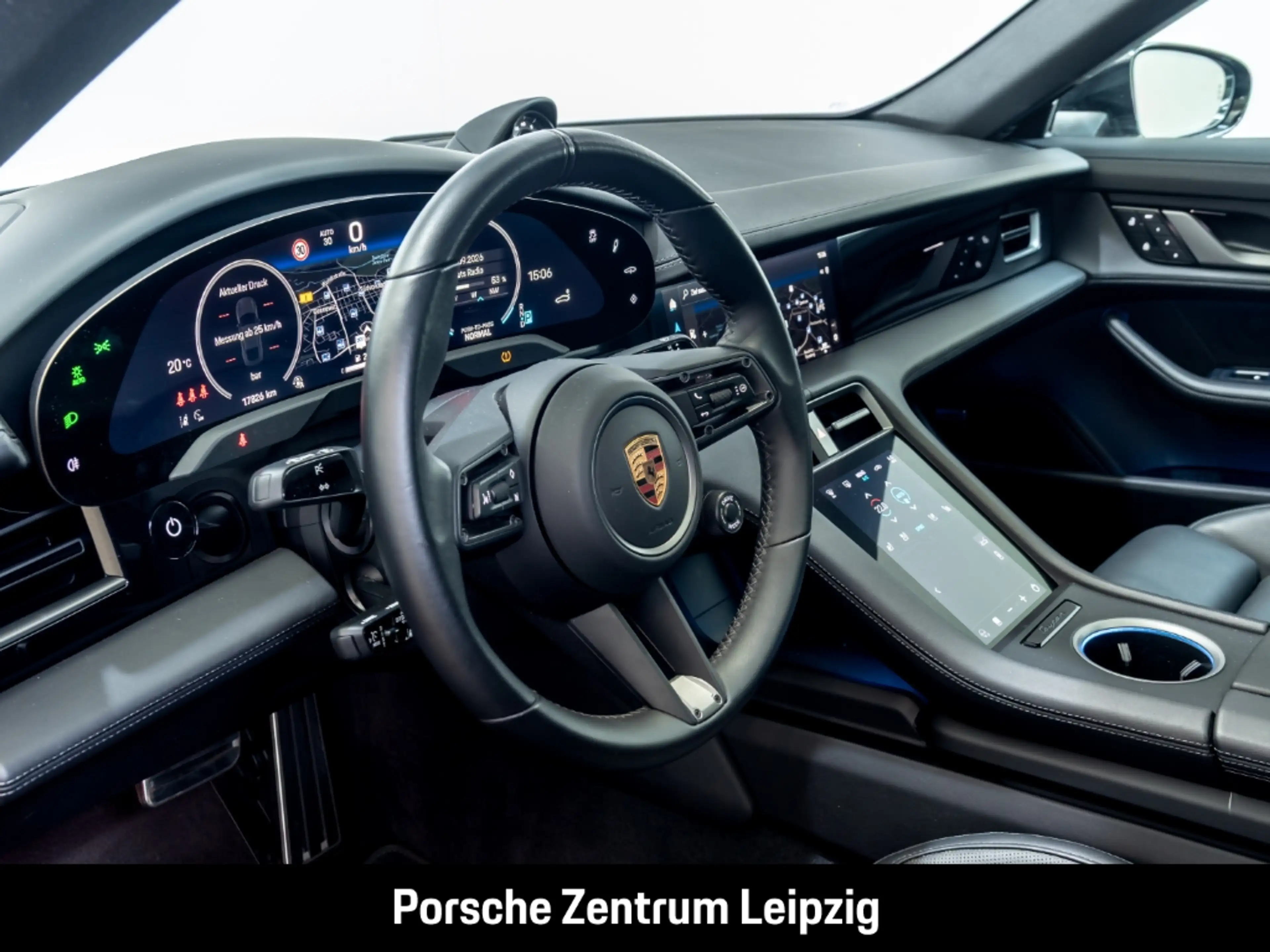 Porsche Taycan 4S Head-Up Surround-View Sitzbelüftung — photo 15