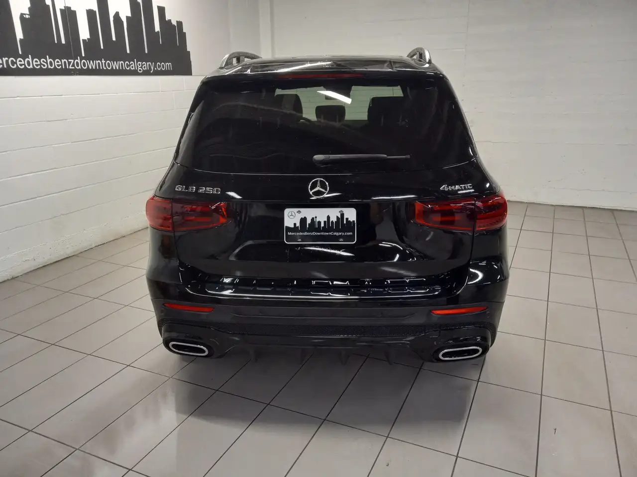 Mercedes-Benz GLB снимка Mercedes-Benz GLB