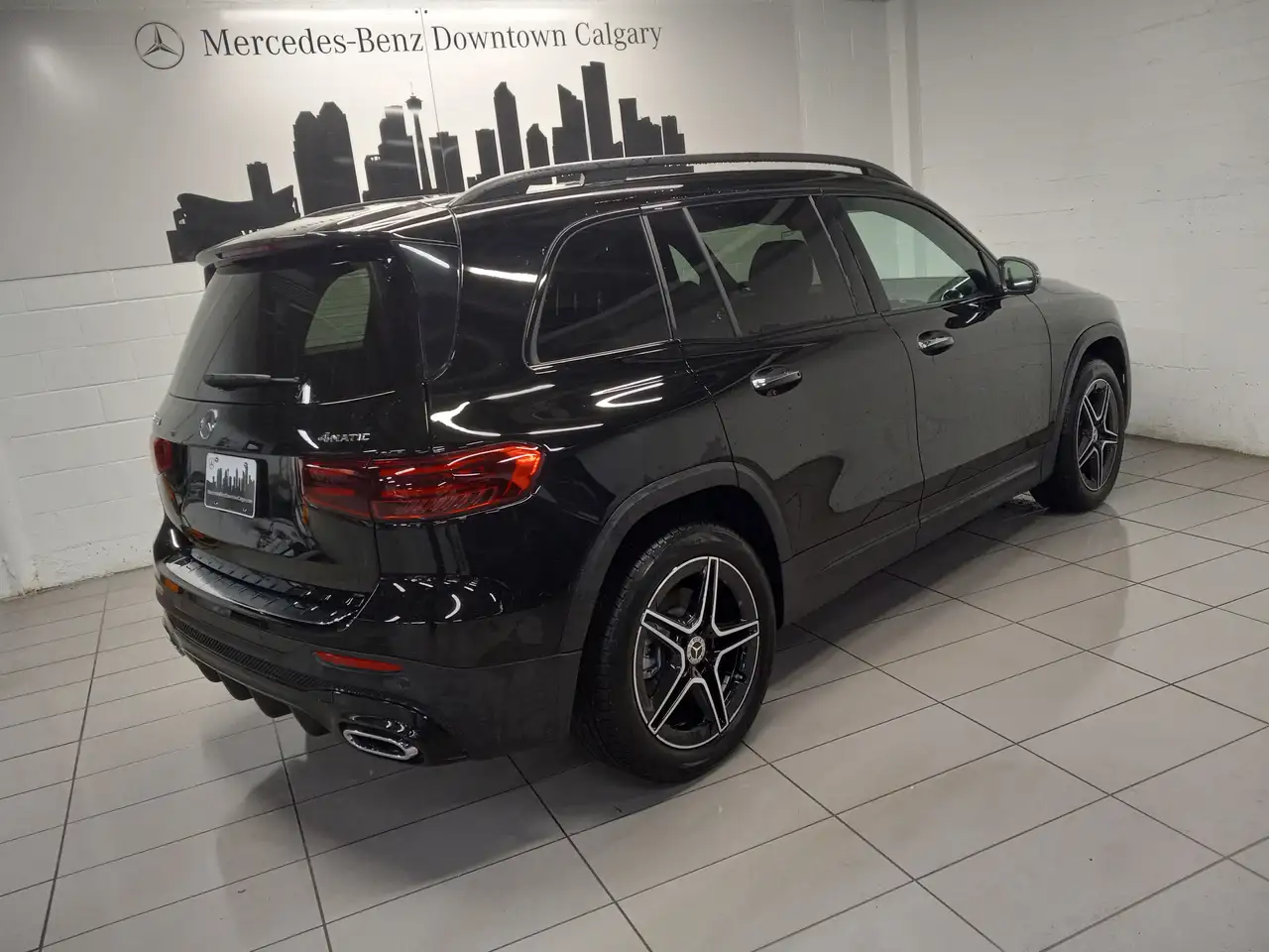 Mercedes-Benz GLB снимка Mercedes-Benz GLB