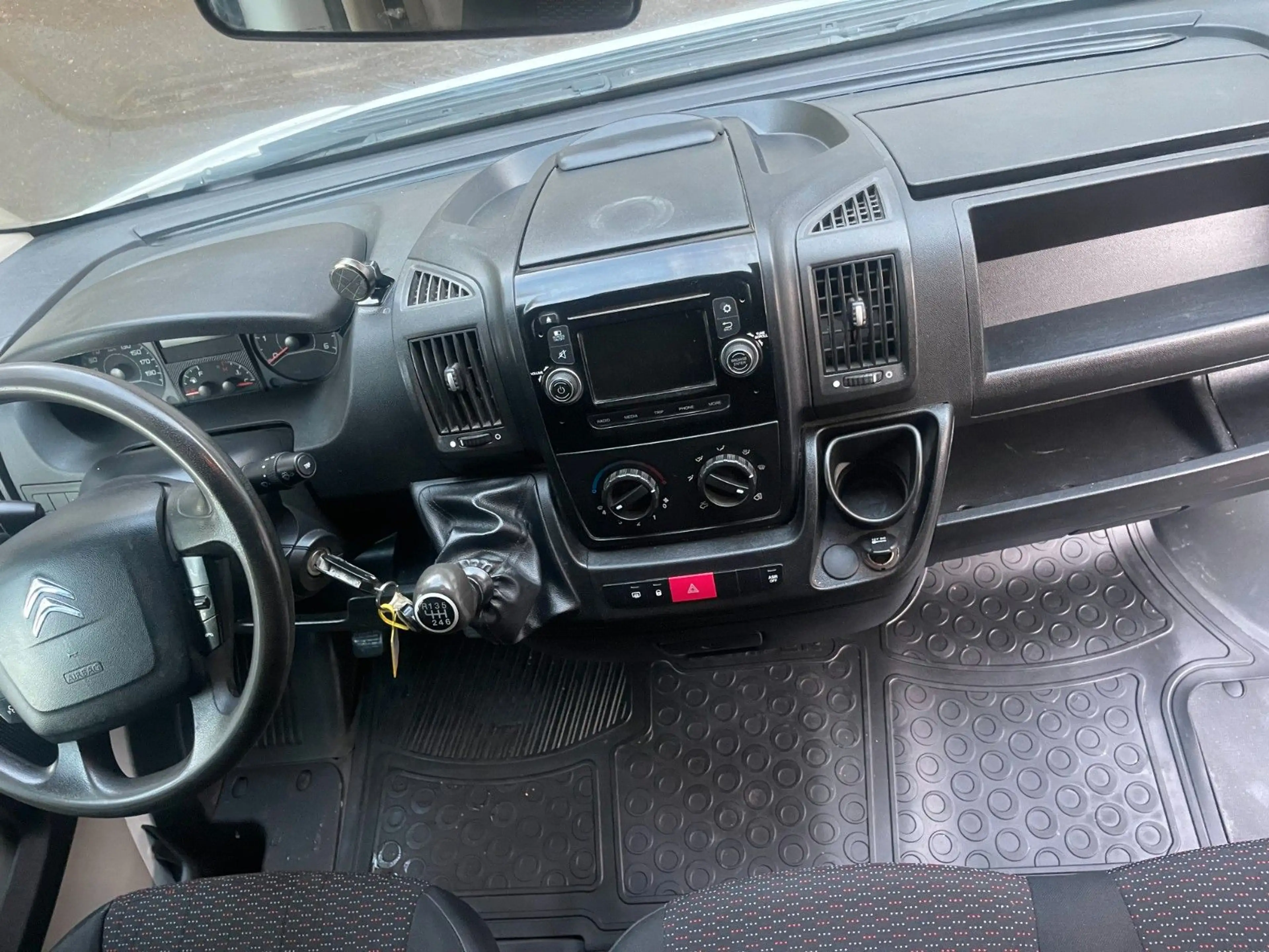 Citroen Jumper Grossraumkasten 33 L2H2 Profi HDi 150 — photo 15