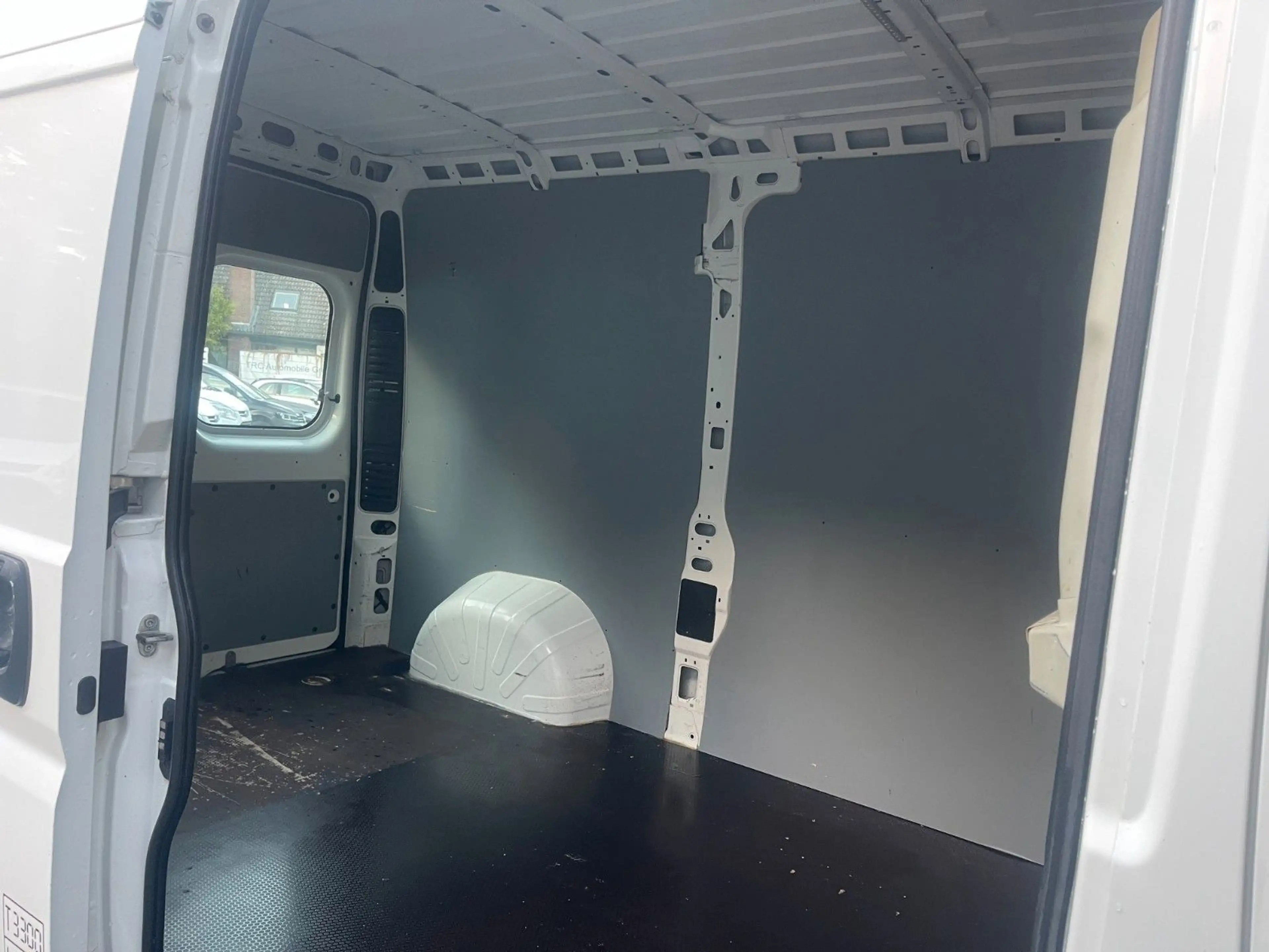Citroen Jumper Grossraumkasten 33 L2H2 Profi HDi 150 — photo 14