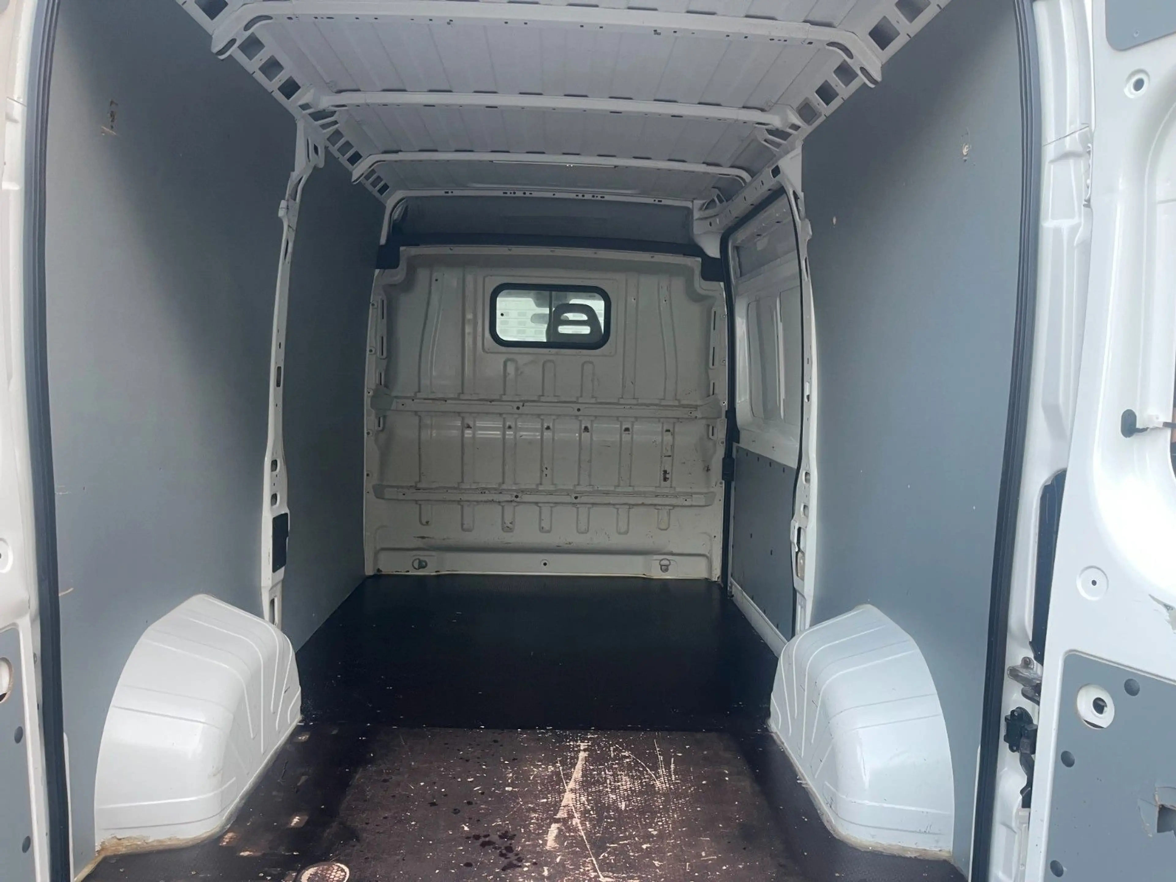 Citroen Jumper Grossraumkasten 33 L2H2 Profi HDi 150 — photo 13