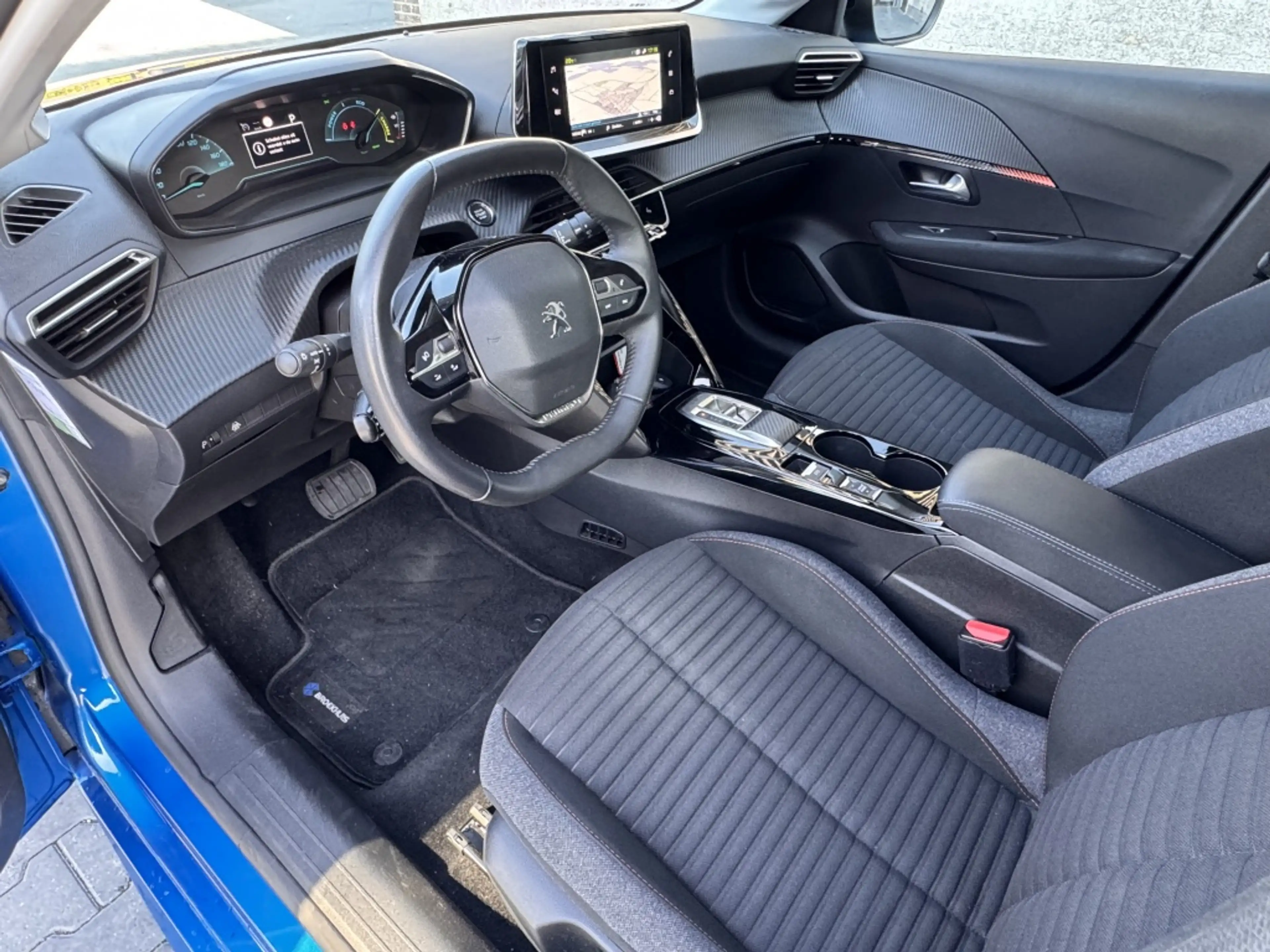 Peugeot e-208 Active Pck 50 kWh *SOH 96,38%* — photo 11