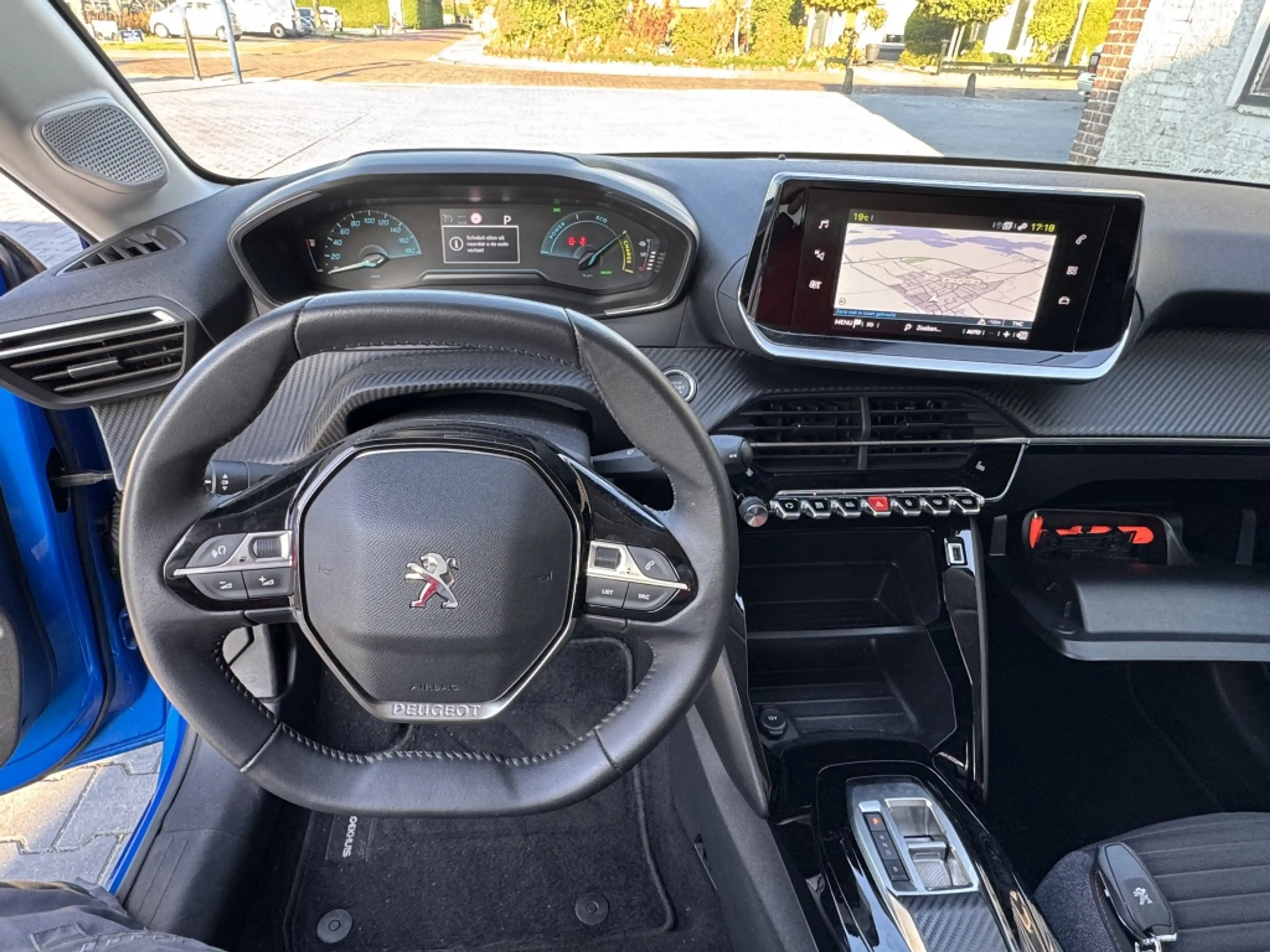 Peugeot e-208 Active Pck 50 kWh *SOH 96,38%* — photo 17