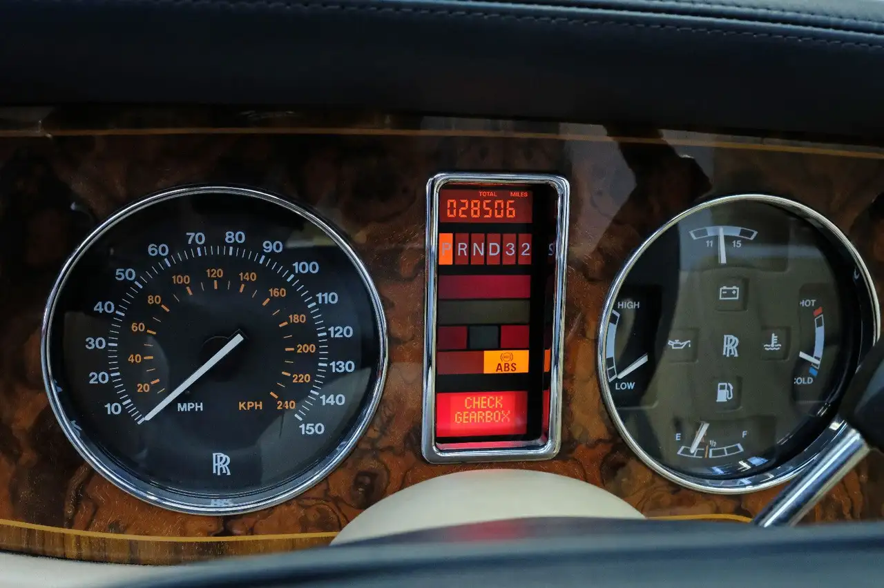 Rolls-Royce Corniche V /1 OF 374/SERVICE GEPFLEGT, foto 12