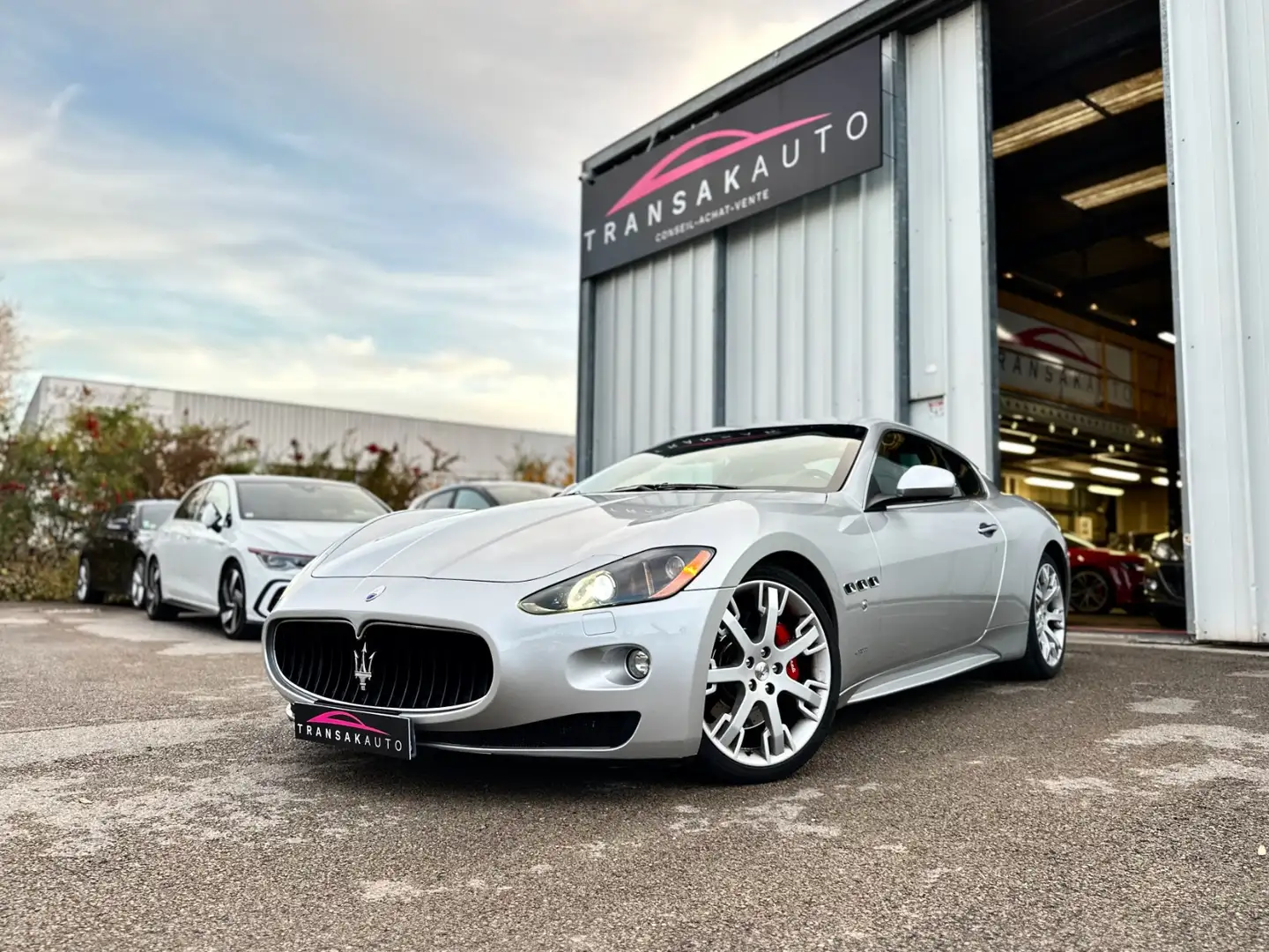 Maserati GranTurismo Grey - 1