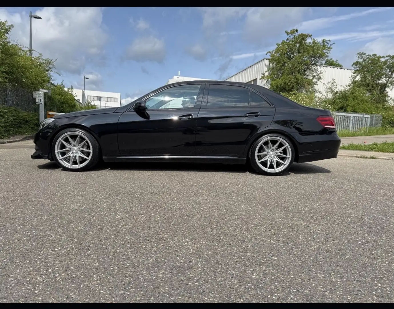 Mercedes-Benz E 400 Avantgarde A-Edition Aut. - 1