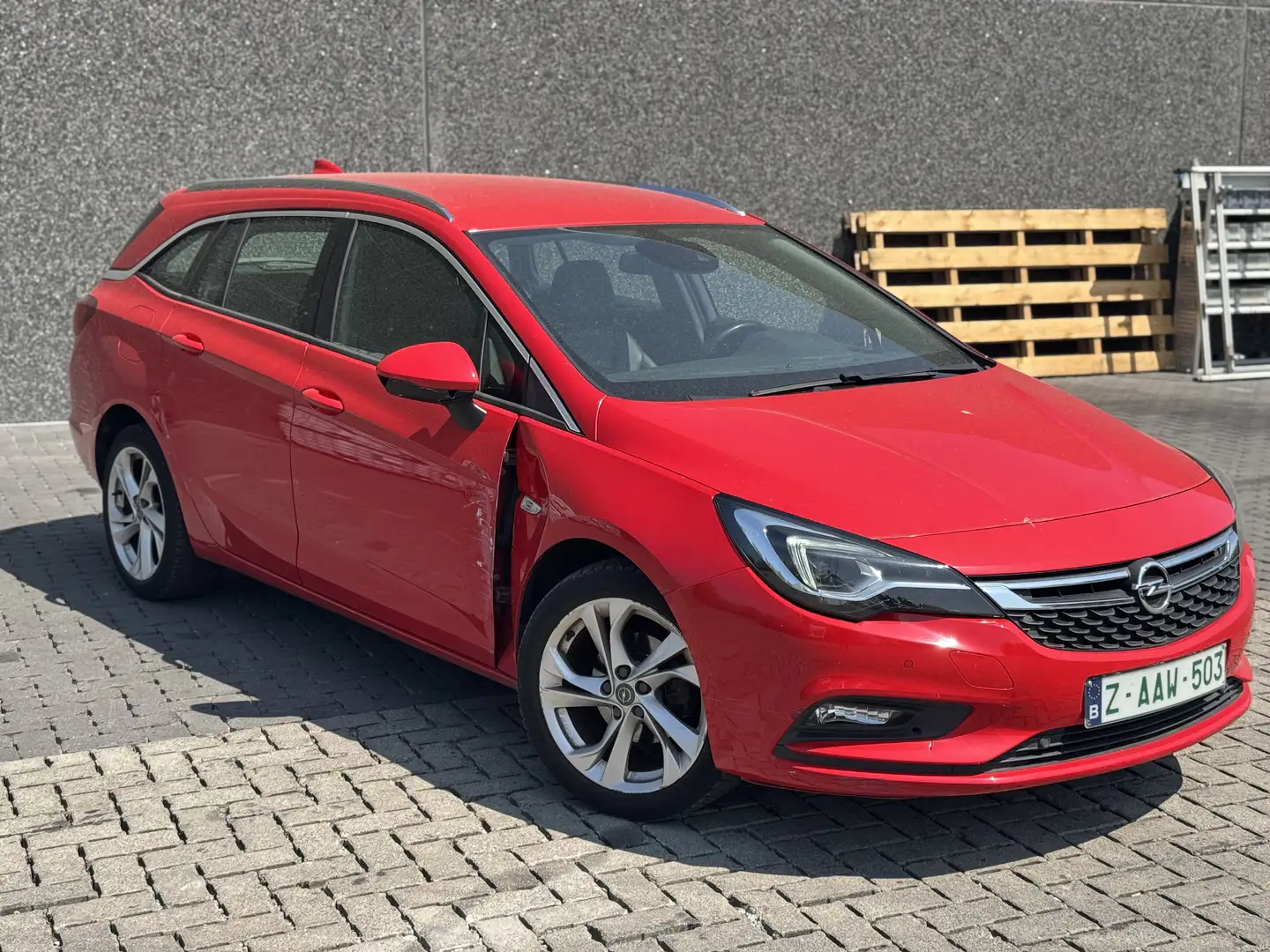 Opel Astra 1.6 D (CDTI) Sports Tourer Dynamic BTW/VAT Rood - 2