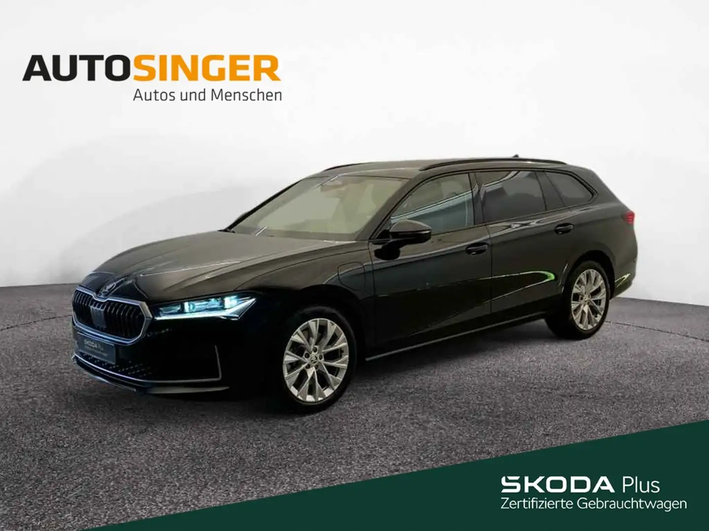 Skoda Superb Combi Selection 1.5 TSI iV DSG *AHK*ACC* Schwarz - 1