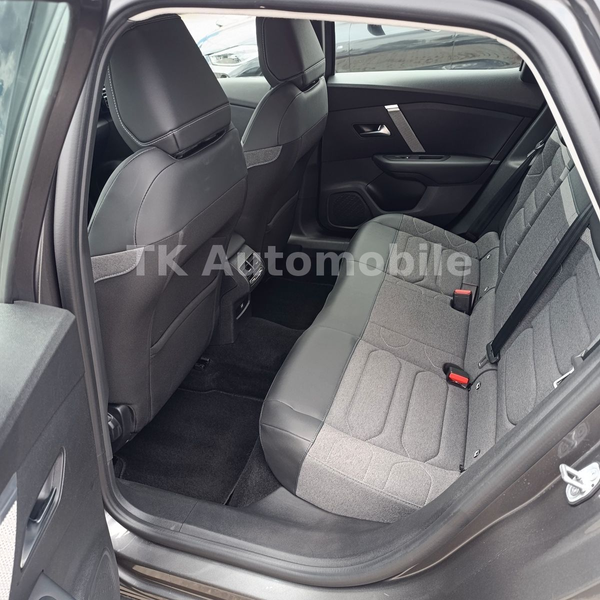 Citroen C4 Lim.  LED/SHZ/LHZ/KAM/NAVI/DAB/HEAD-UP/ — photo 14