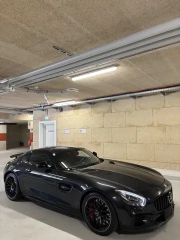 Mercedes-Benz AMG GT Mercedes-AMG S