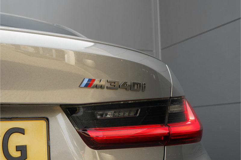 BMW 340 3-serie M340i xDrive Schuifdak LASER ACC Individua — photo 28