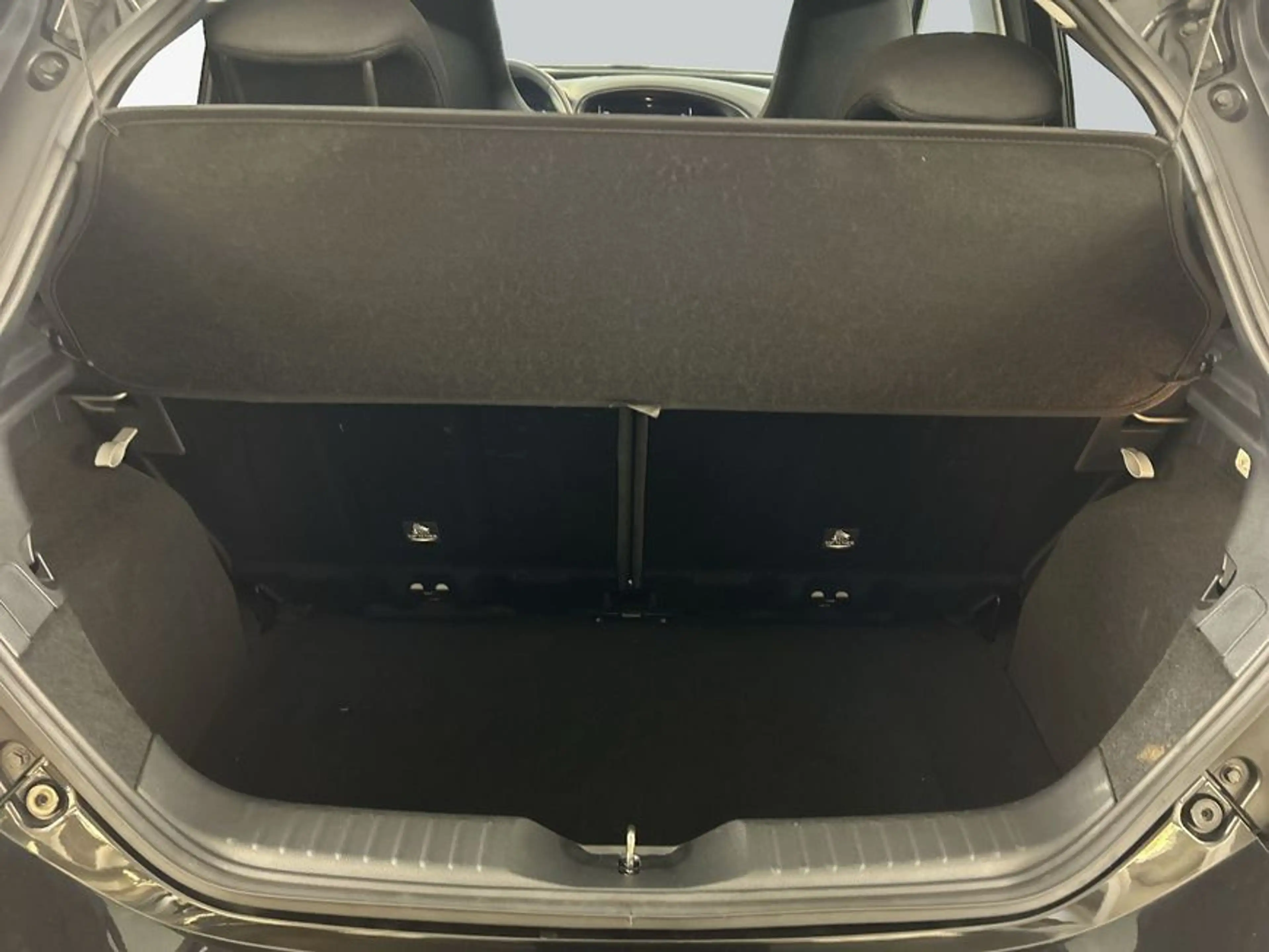 Toyota Aygo X X Play — photo 8