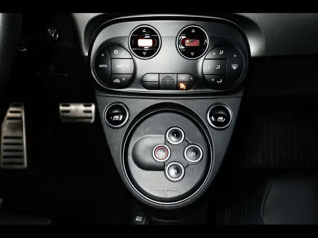 Abarth 595 Turismo 1.4 T-JET - AUTO°URBAN°APPLE CARPLAY