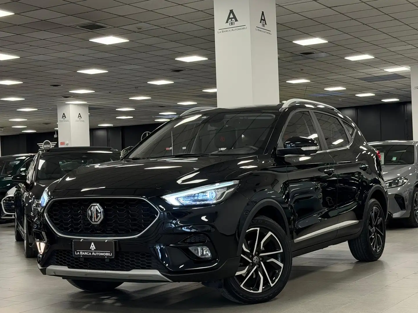 MG ZS 1.5 Luxury PRONTA CONSEGNA Negro - 1