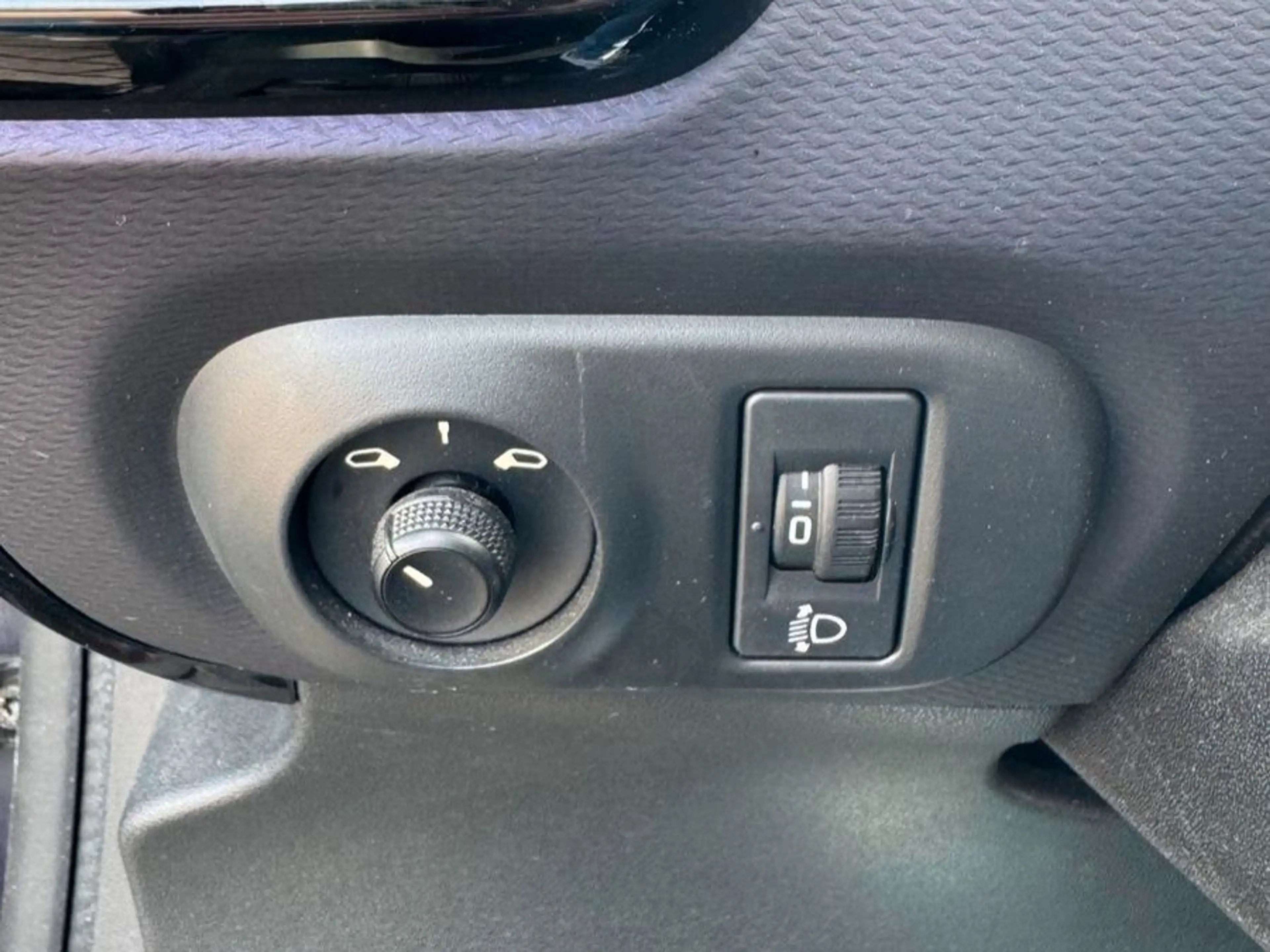 Citroen C4 Cactus SELECTION — photo 14
