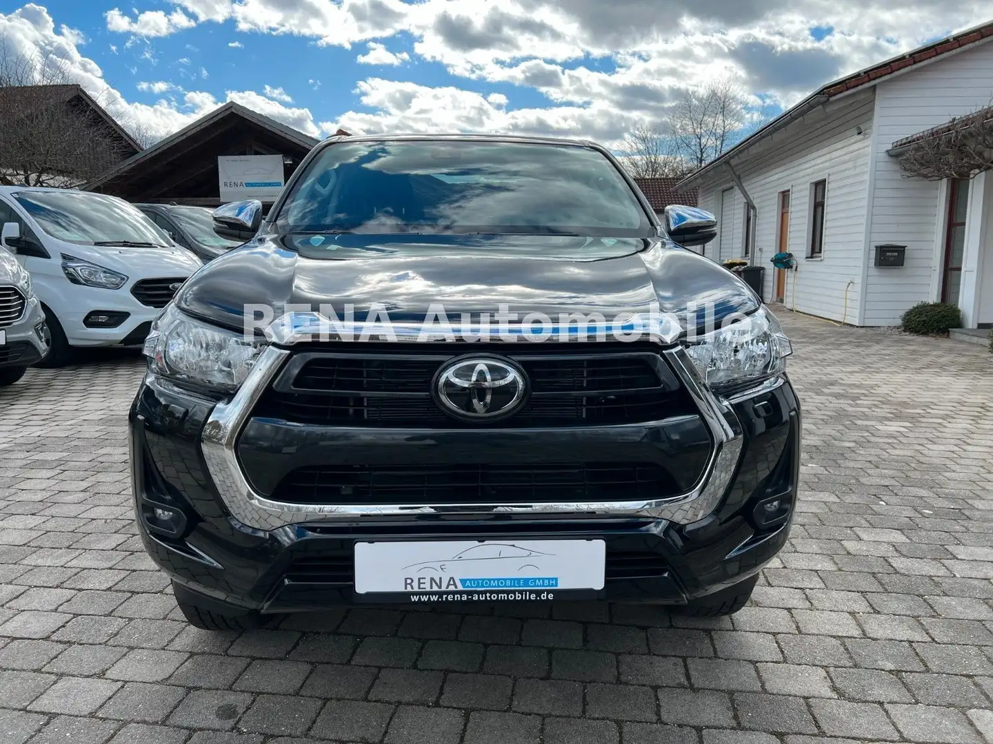 Toyota Hilux Comfort 2.4 AT DOKA *APP*DAB*ACC*SHZ*2025* Negru - 2