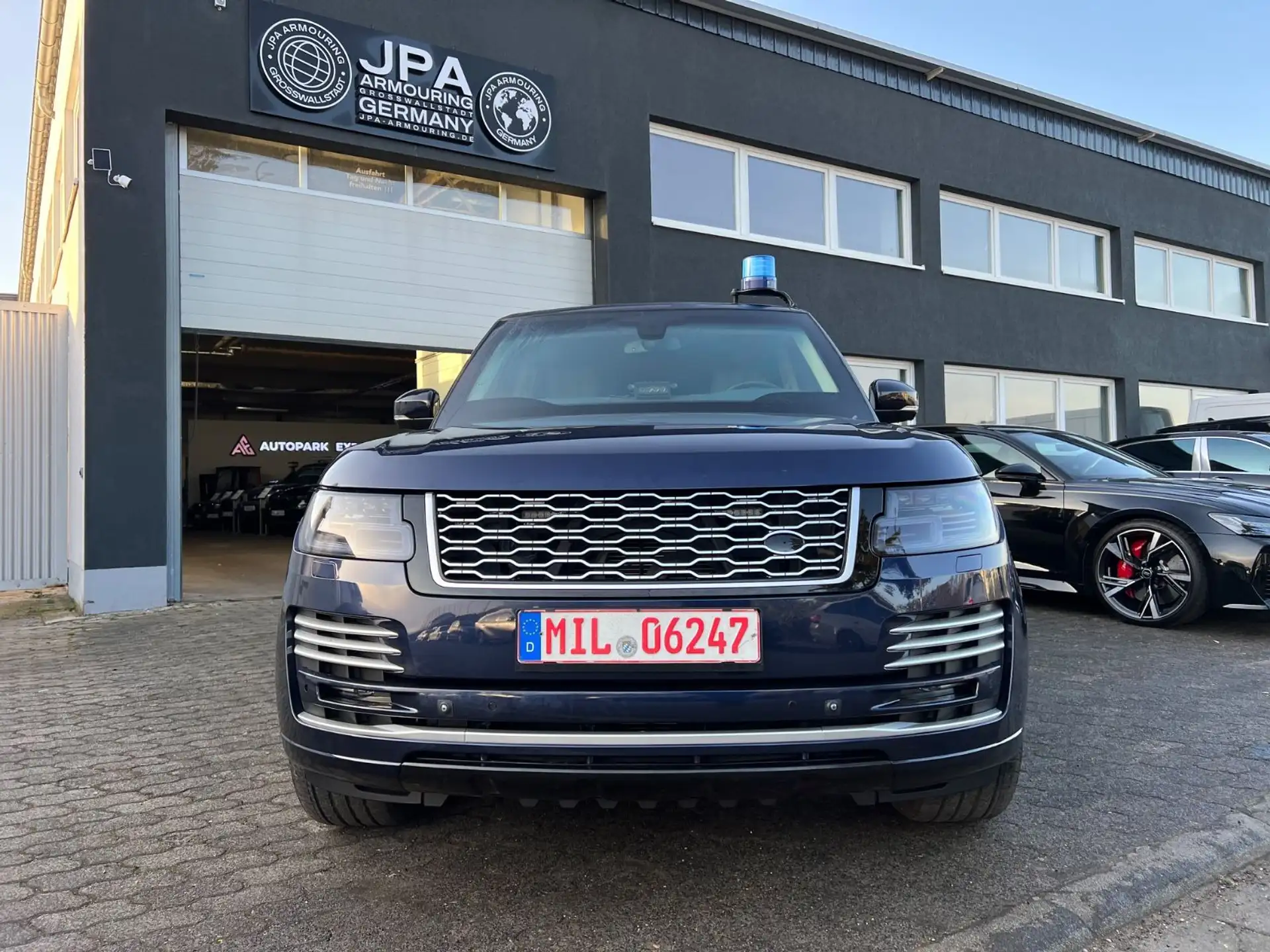 랜드로버 레인지로버 V8 Supercharged 2014 네이비 사진 7
