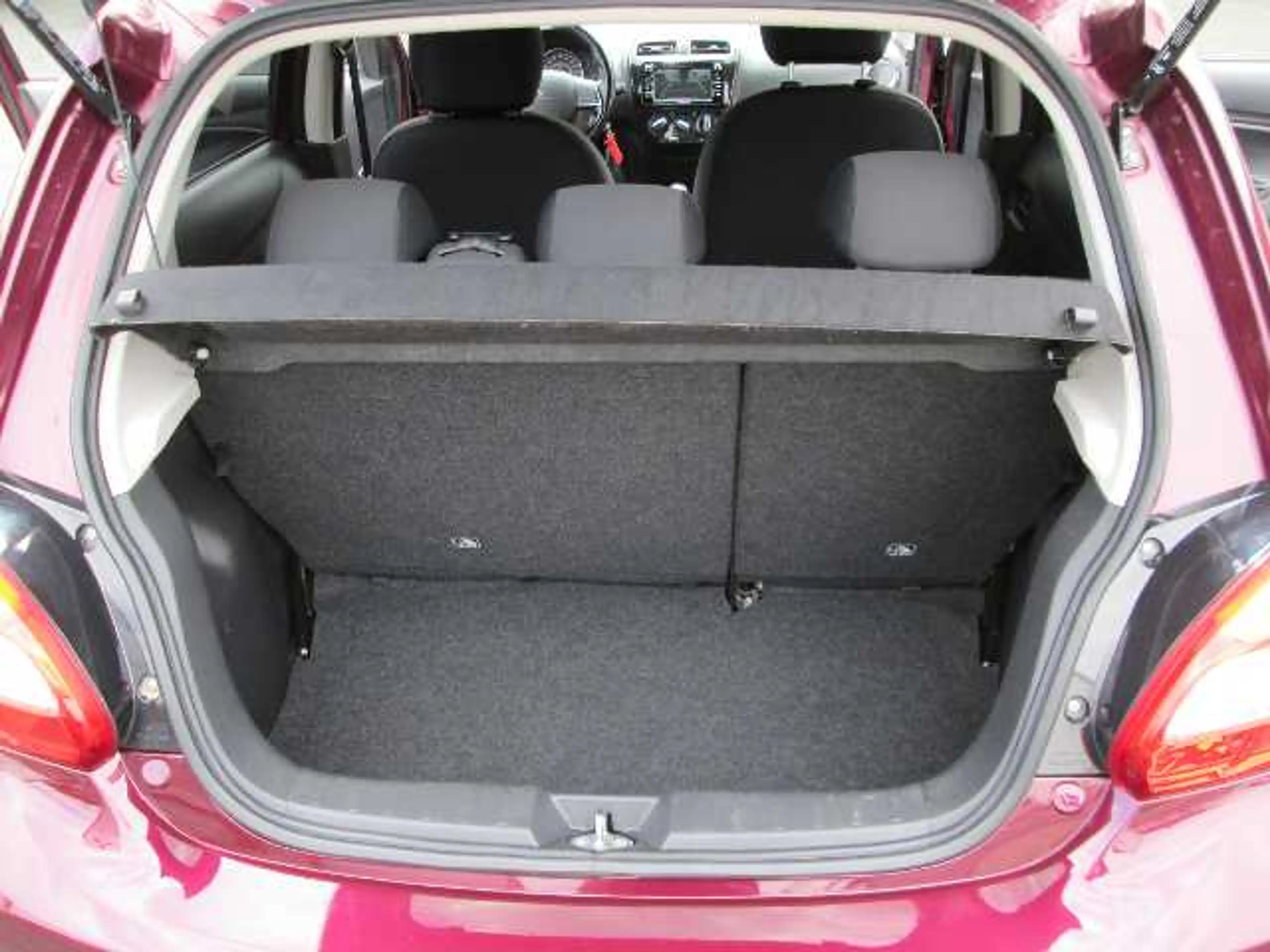 Mitsubishi Space Star Diamant+ 1.2 Navigation,Sitzheizung — photo 12