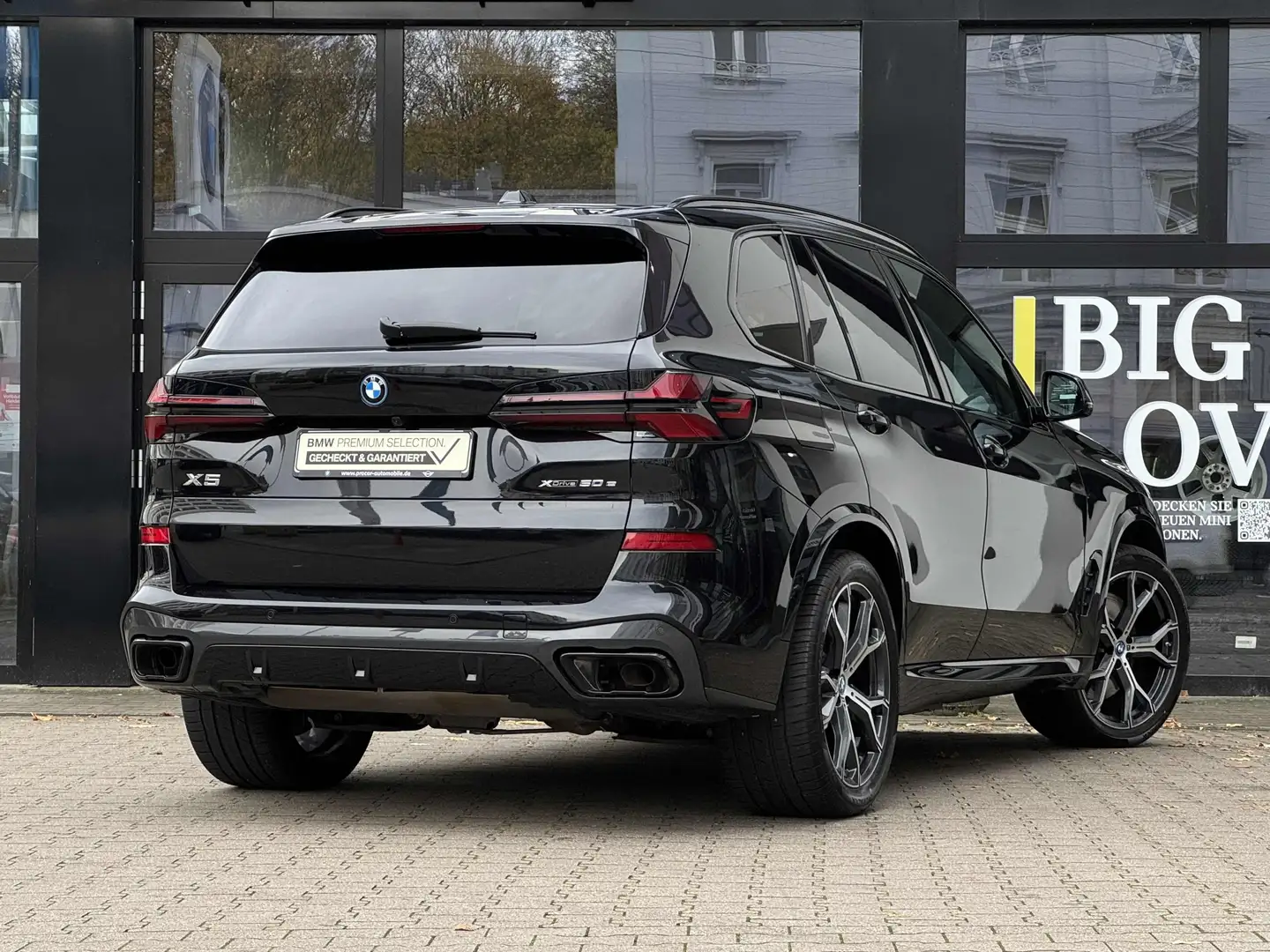 BMW X5 xDrive50e M Sport Pro DA/PA Prof Pano AHK H/K Schwarz - 2