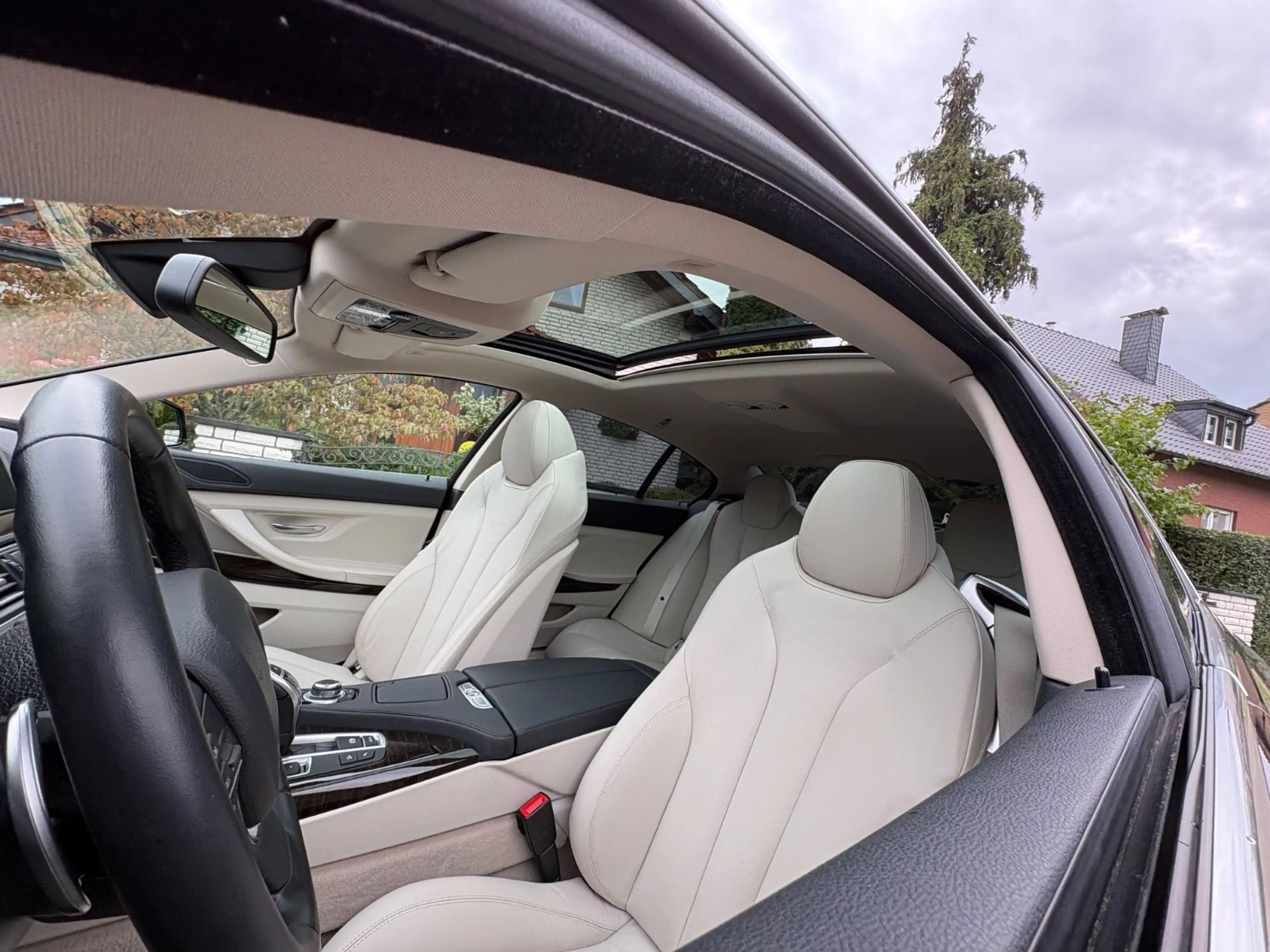 BMW 640 6 Gran Coupe 640 i xDrive/PANO/MEMORY/2HAND/ — photo 13