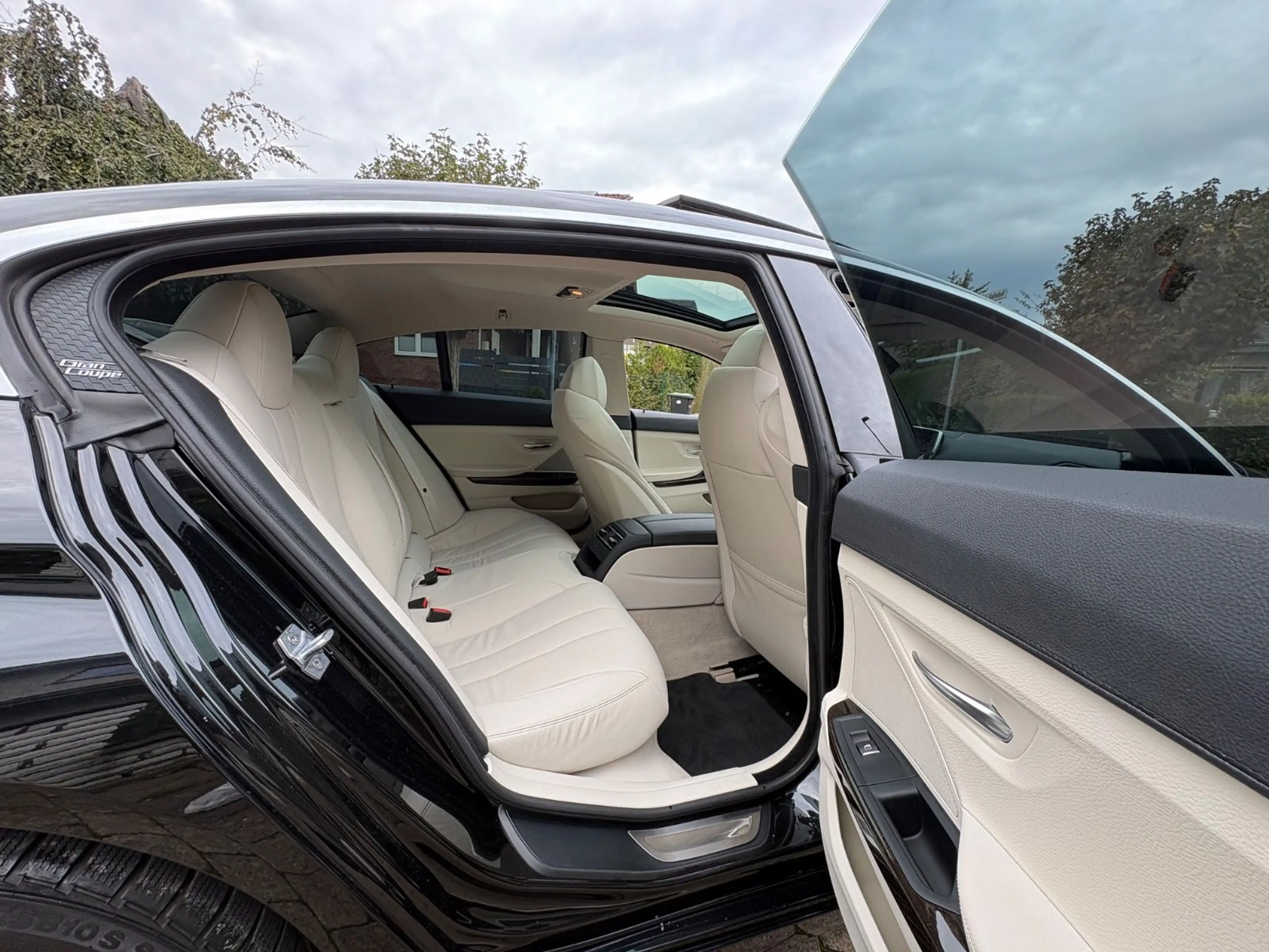 BMW 640 6 Gran Coupe 640 i xDrive/PANO/MEMORY/2HAND/ — photo 14