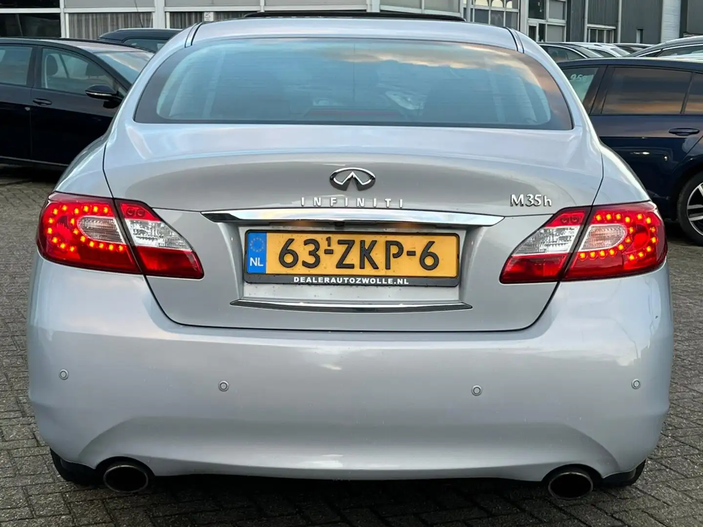 Infiniti M 35h GT Premium HYBRYDE FULL OPTIONS!! 482 Gris - 2