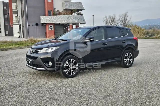 Toyota RAV 4 RAV4 2.0 D-4D 2WD Style