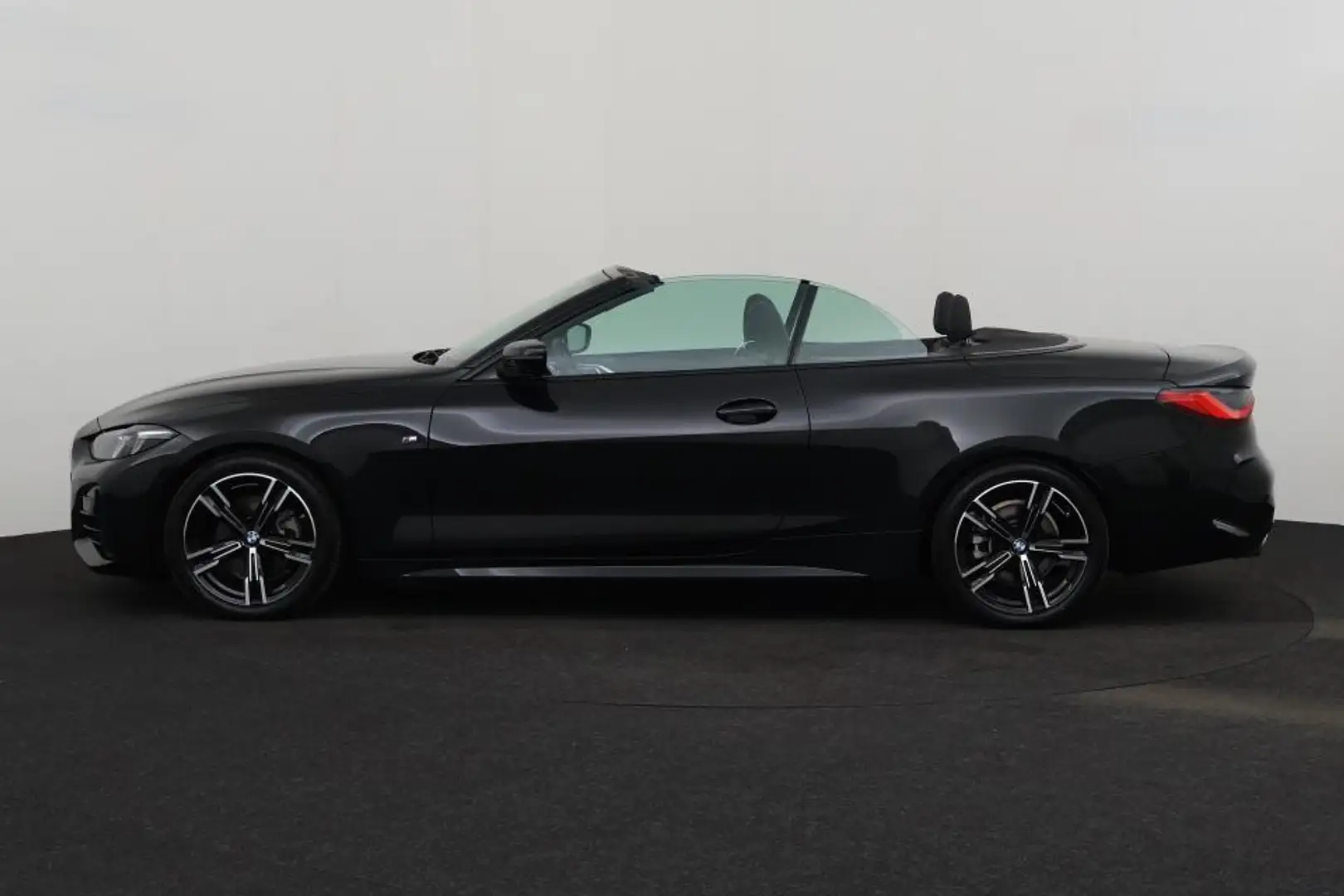 BMW 420 420d Cabrio mhev 48V MSport auto Nero - 2