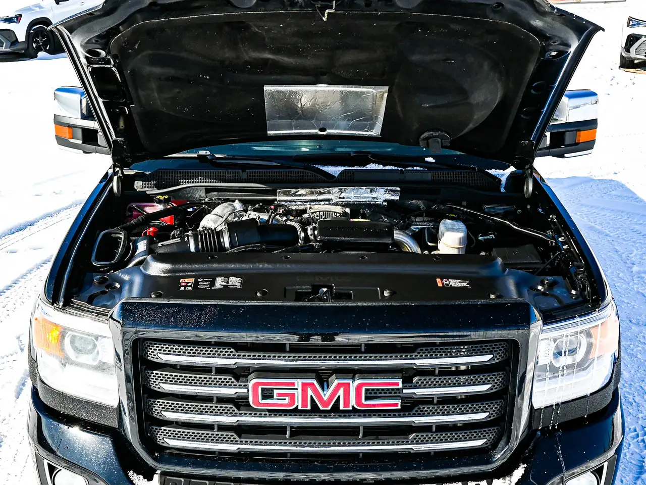 GMC Sierra 2500HD снимка GMC Sierra 2500HD