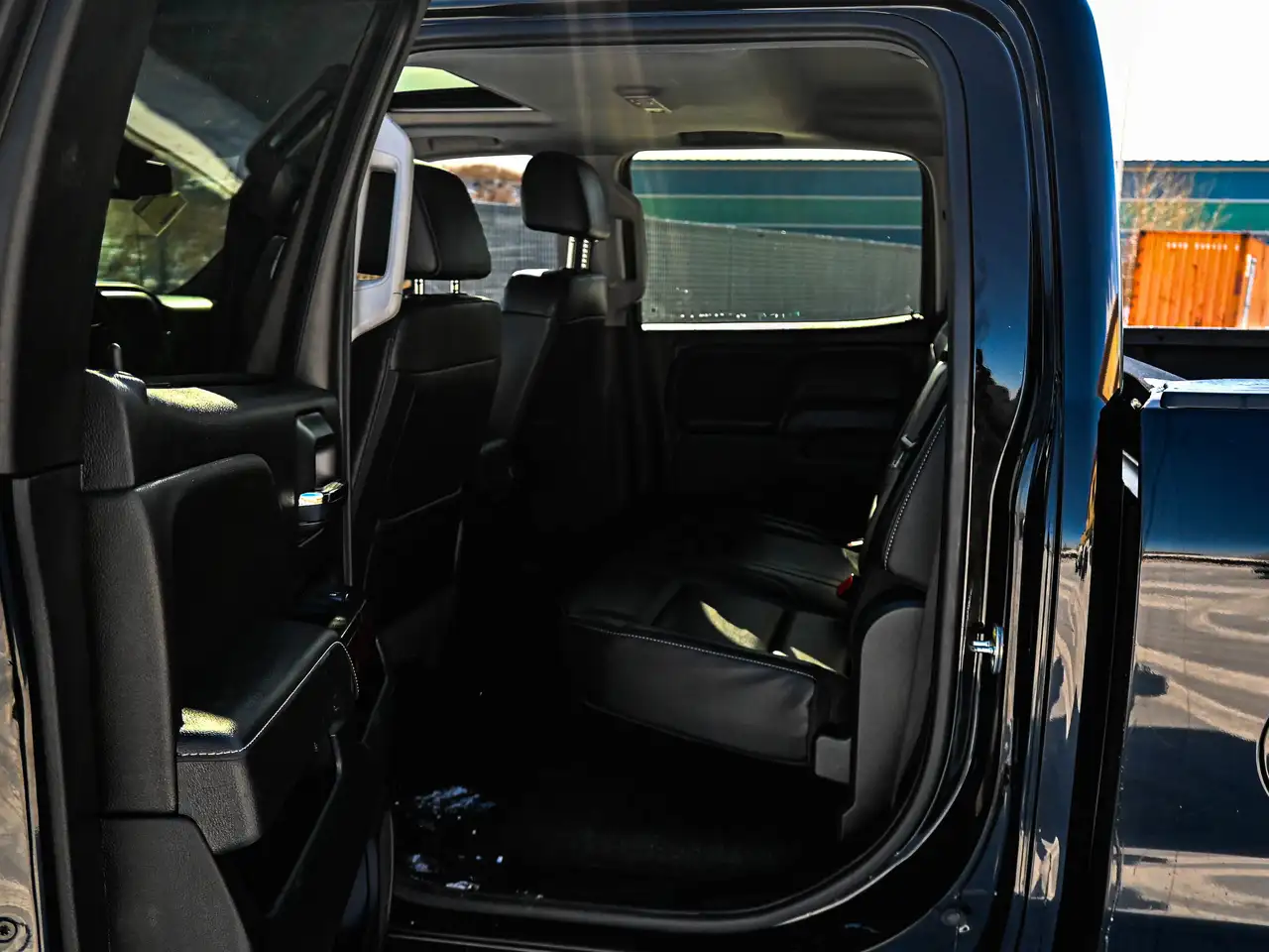GMC Sierra 2500HD снимка GMC Sierra 2500HD