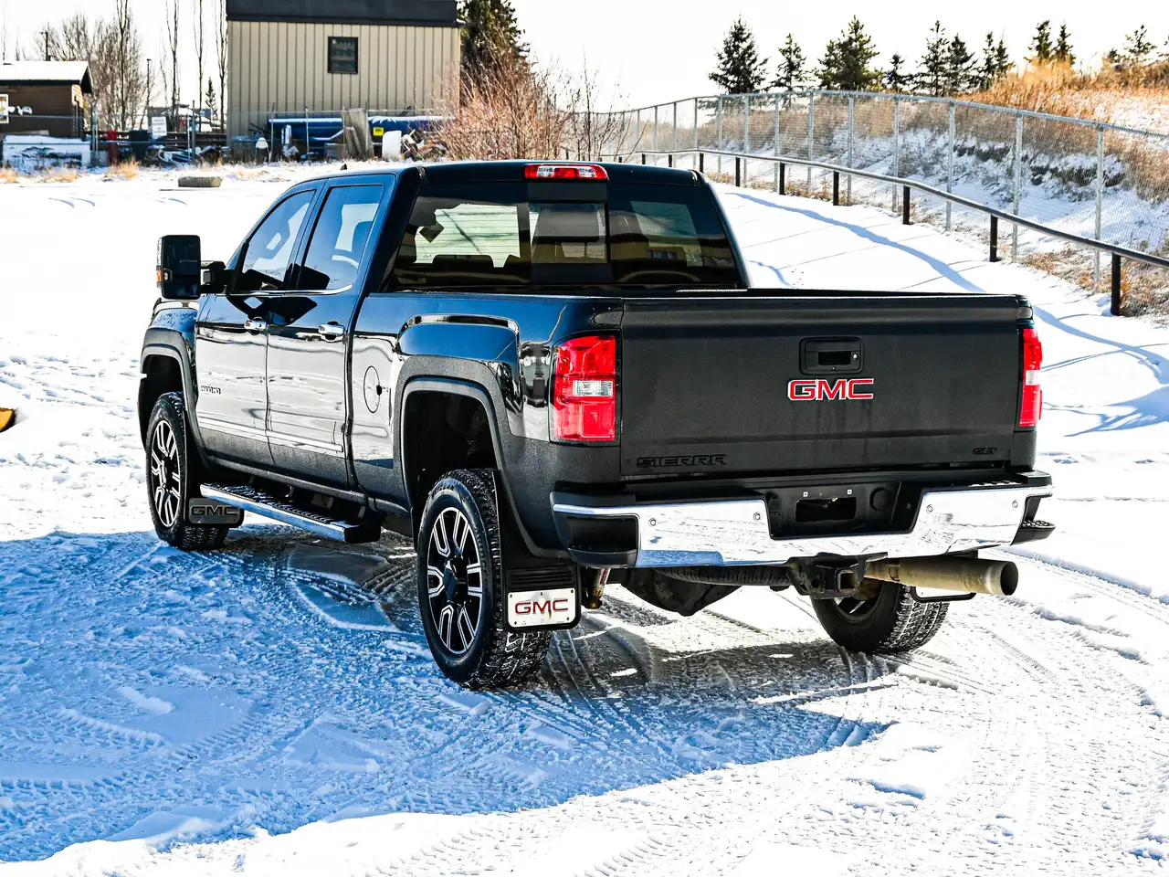 GMC Sierra 2500HD снимка GMC Sierra 2500HD