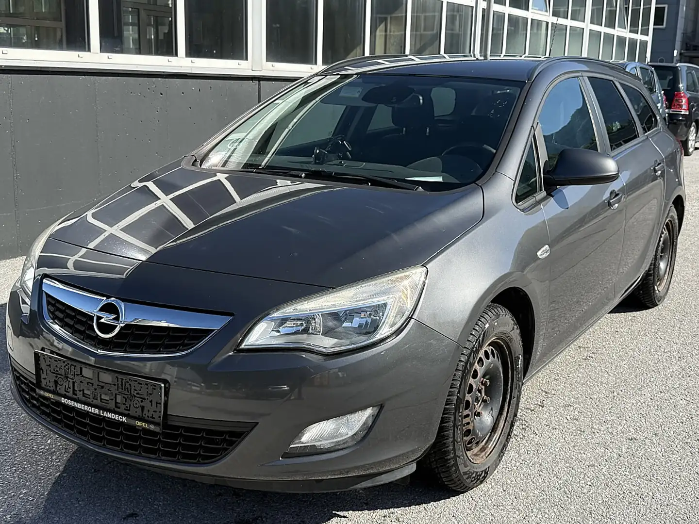 Opel Astra ST 2,0 Ecotec CDTI Edition Start & Stop Grau - 1