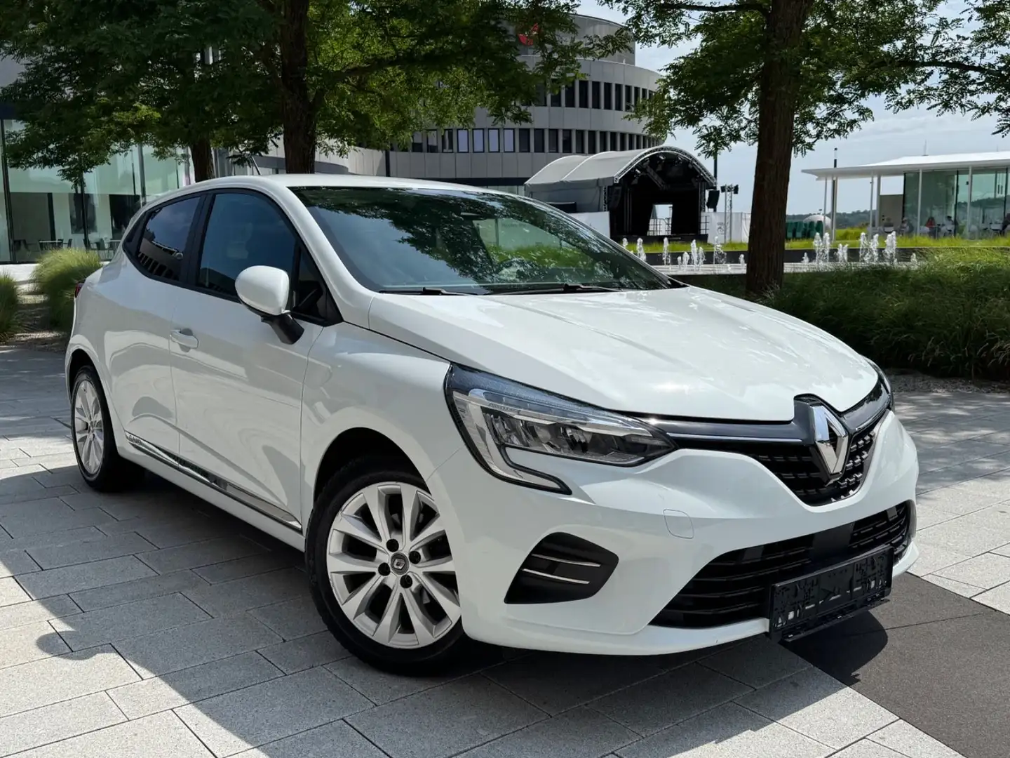 Renault Clio V 1.0 TCe*LED*SpurAss*NAVI*KlimaAuto* Blanc - 1